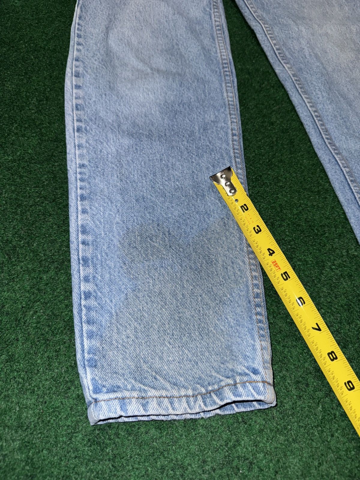 Levi's Vintage Clothing × Vintage Vintage 90s Levi’s 550 Orange Tab Grunge Light Wash Jeans Size US 29 - 11 Thumbnail