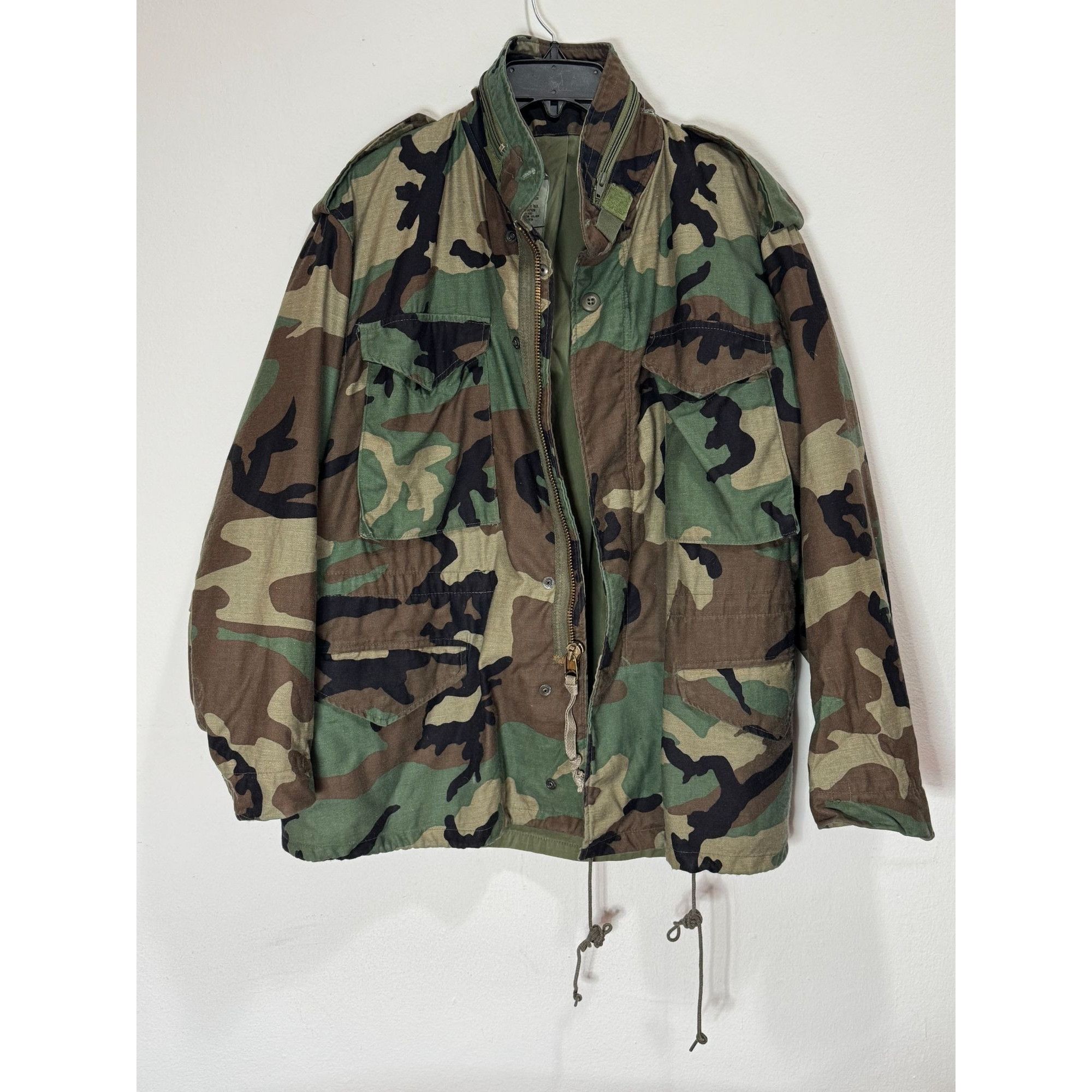 Vintage Vintage US Army Military Camouflage Cold Weather Coat Field Size US M / EU 48-50 / 2 - 1 Thumbnail