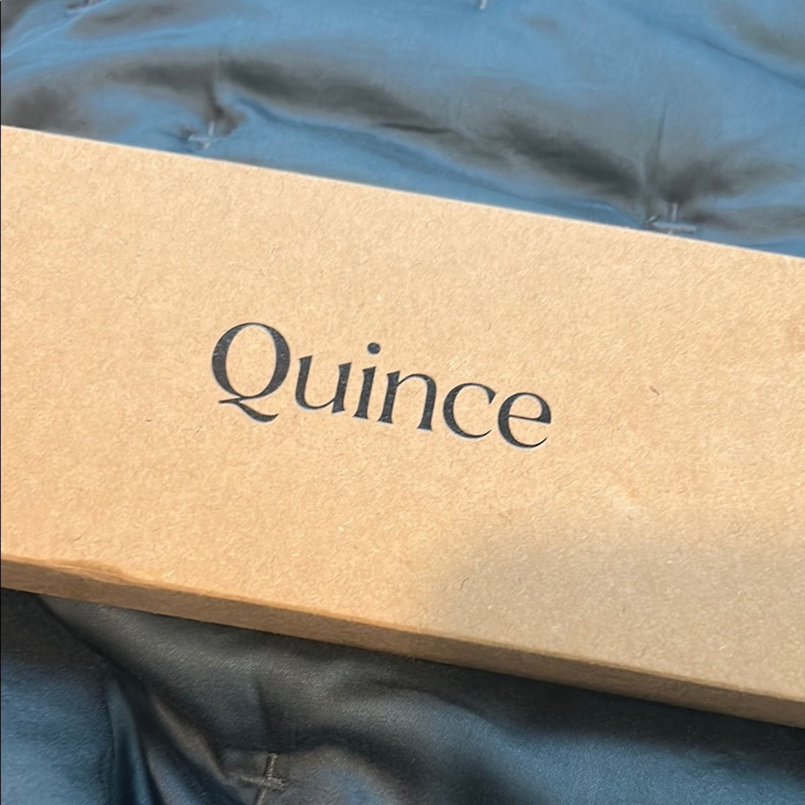 Quince Quince Leather Apple Watch Band with Gift Box Size ONE SIZE - 7 Thumbnail