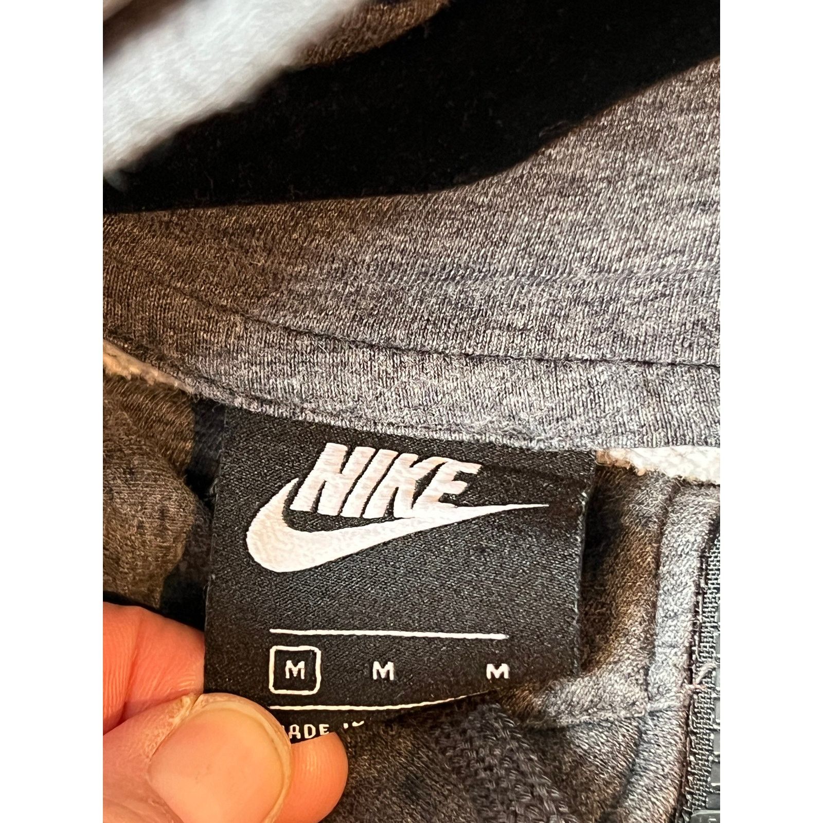 Nike Nike Gray Zip Up Hoodie Mens M Size US M / EU 48-50 / 2 - 3 Thumbnail