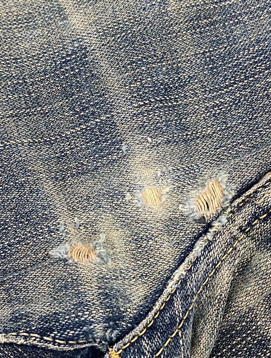 Japanese Brand × Wrangler Wrangler Denim Mud Washed Whisker Distressed Loose Fit Size US 30 / EU 46 - 13 Thumbnail