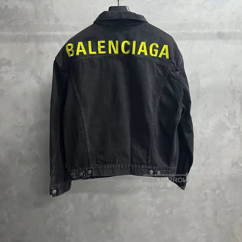 Balenciaga Balenciaga Black and Green Embroidered Pattern Logo Denim Size XXS / US 00 / IT 34 - 1 Thumbnail