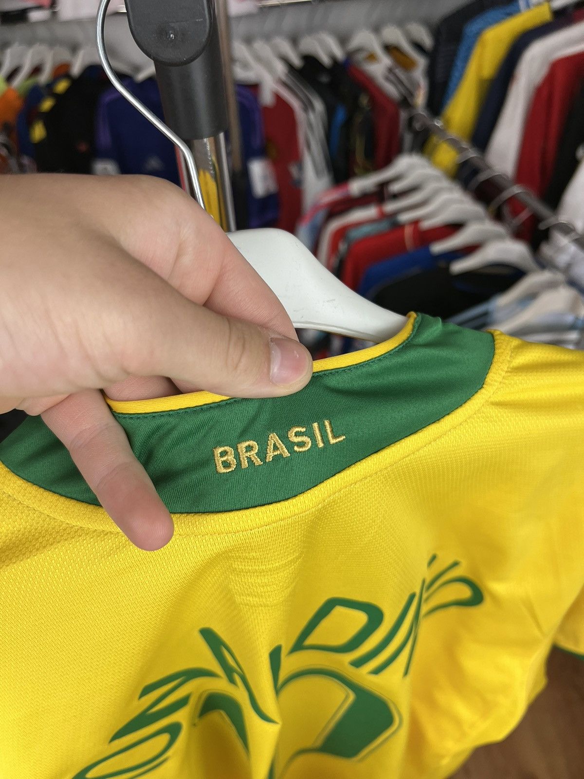 Nike Jersey Nike Brazil 2006/07 Ronaldinho #10 Size US M / EU 48-50 / 2 - 5 Thumbnail