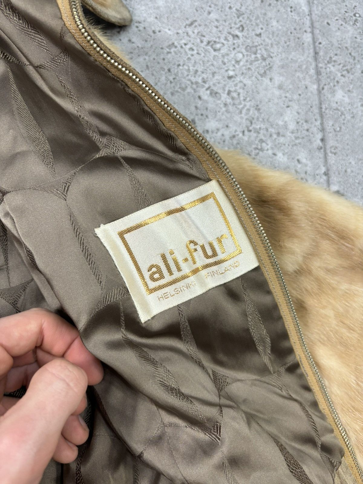 If Six Was Nine × Japanese Brand Japanese Bomber Jacket Real Fur/Leather Style Y2K Cropped Size US S / EU 44-46 / 1 - 9 Thumbnail