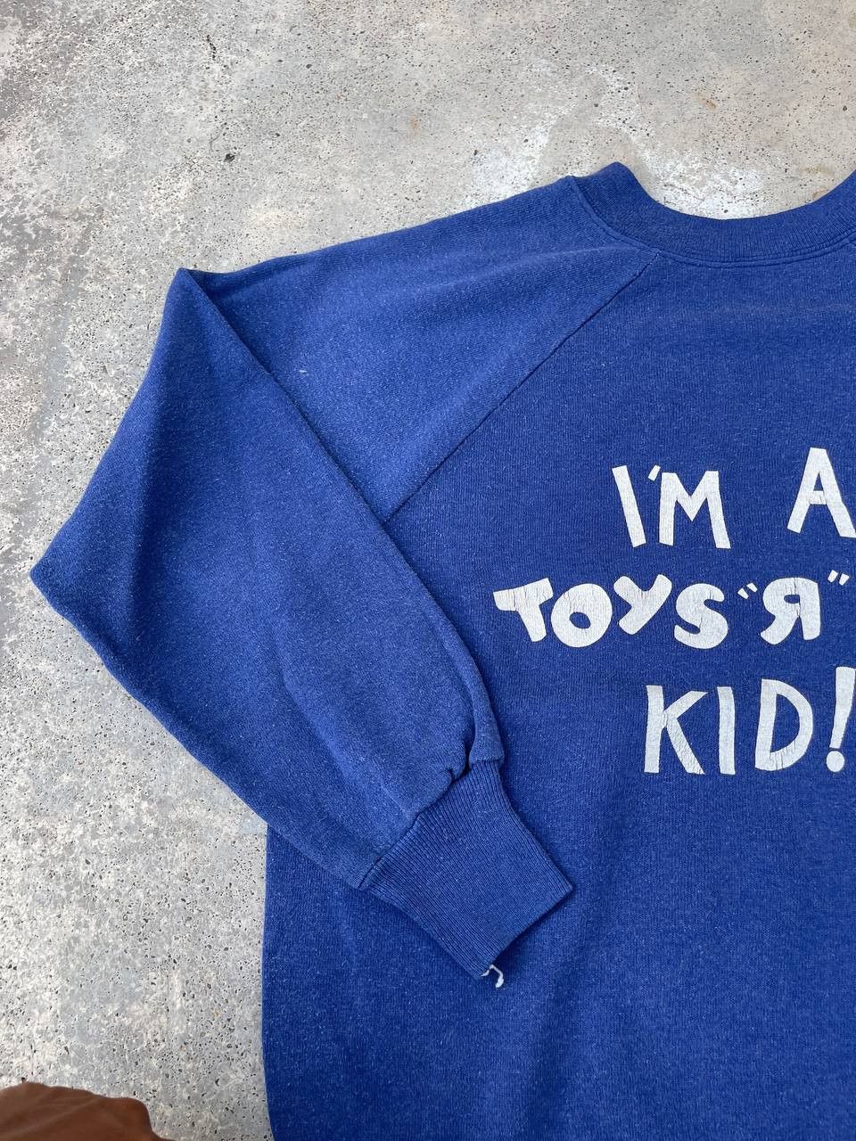 Vintage Vintage 80’s Steinwurtzel I'm a Toys R Us Kid! Crewneck Size US M / EU 48-50 / 2 - 4 Thumbnail