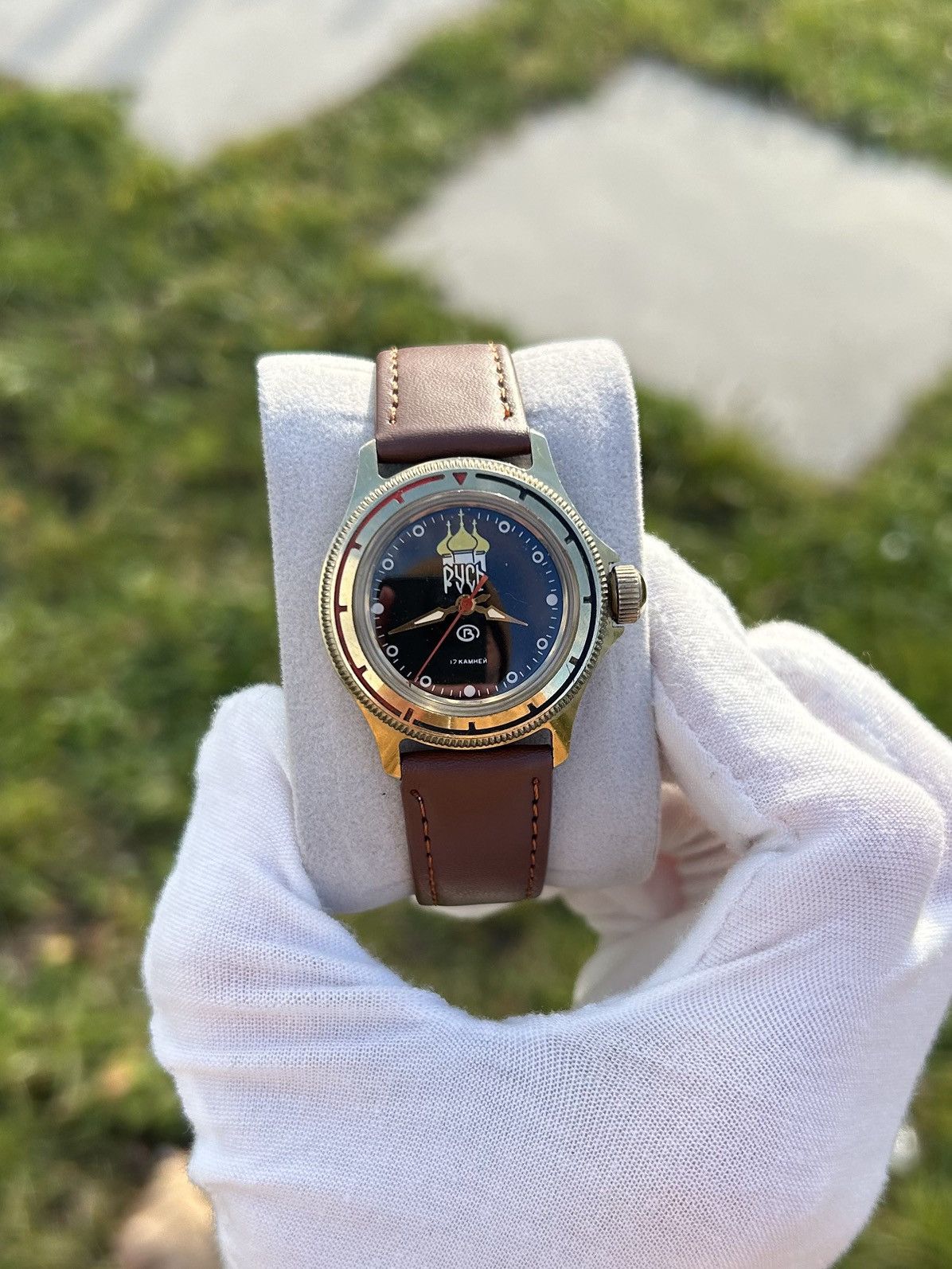 Vintage Vintage Vostok Watch USSR Soviet Mechanical Authentic 1980s Size ONE SIZE - 1 Thumbnail