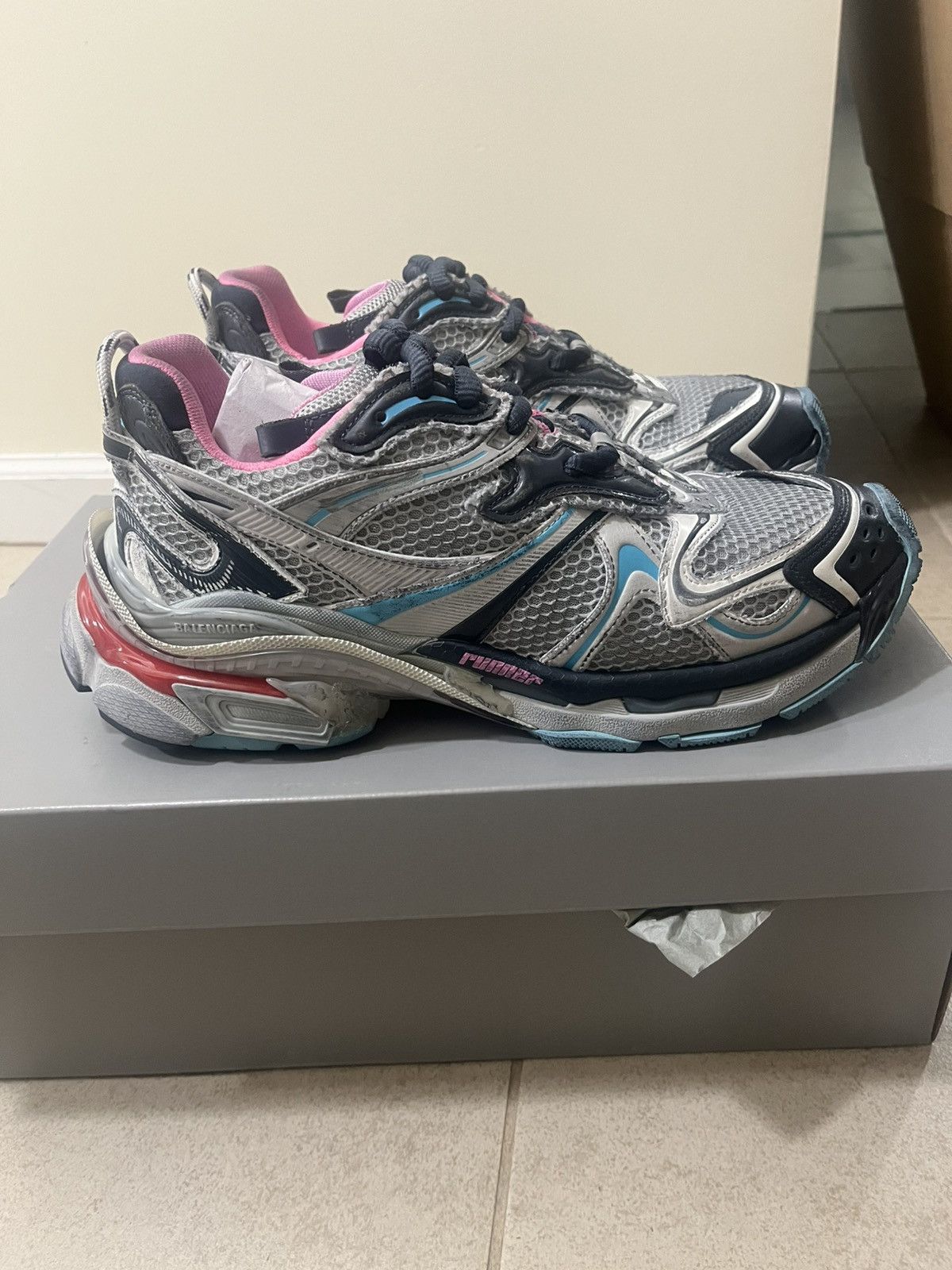 Balenciaga Balenciaga Runner Sz 42(9us) Size US 9 / EU 42 - 1 Thumbnail