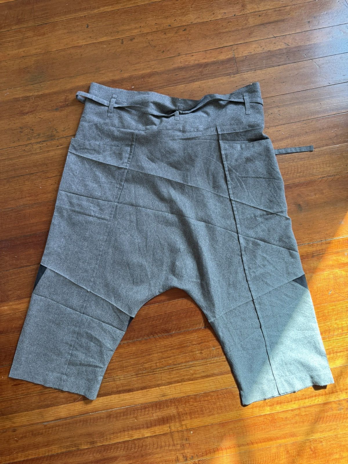 Issey Miyake ISSEY MIYAKE 10”—38” UNISEX PANTS TROUSERS Size US 32 / EU 48 - 4 Thumbnail