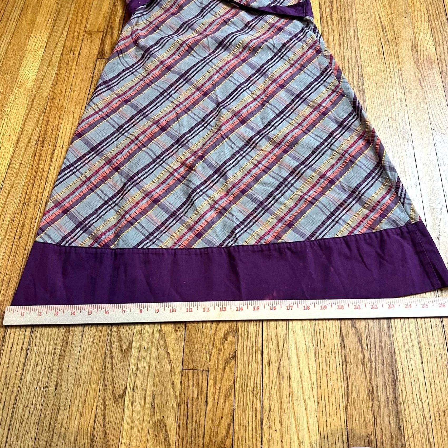 Patagonia Patagonia Dress Womens 10 Mini Plaid Seersucker Netty Purple Short Size 10 Womens Size L / US 10 / IT 46 - 7 Thumbnail