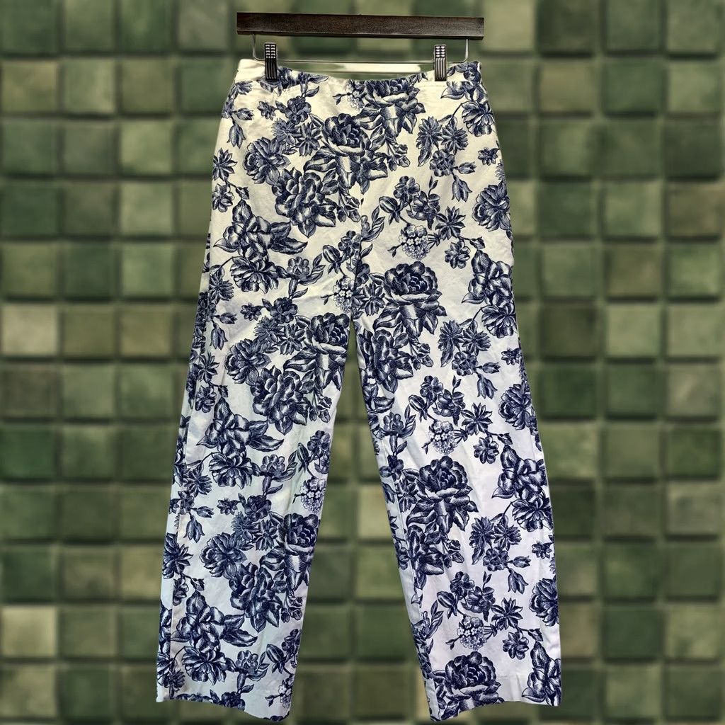 Talbots Talbots Pants Women’s 10 Ankle Floral Print Blue Cropped Vintage Heirloom Spring Summer Fall Straight Mens Size 32" / US 10 / IT 46 - 1 Thumbnail