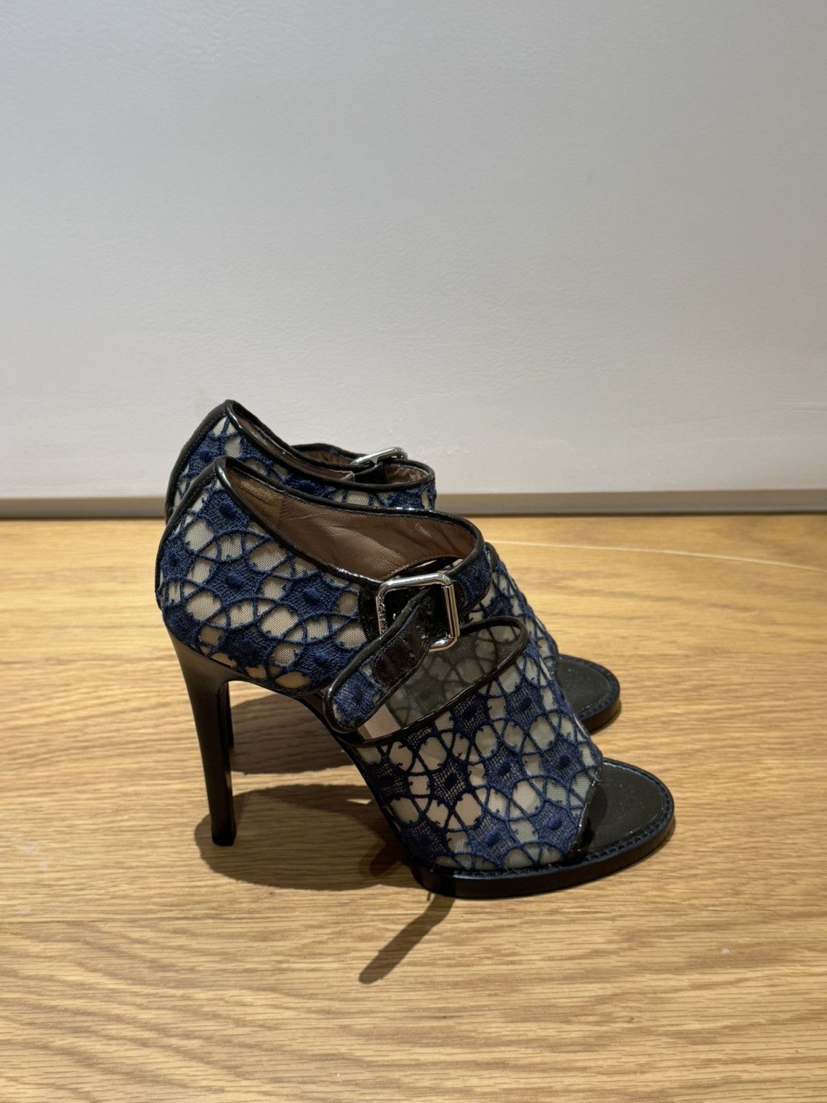 Carven Carven lace sandal heels Size US 6 / IT 36 - 2 Thumbnail