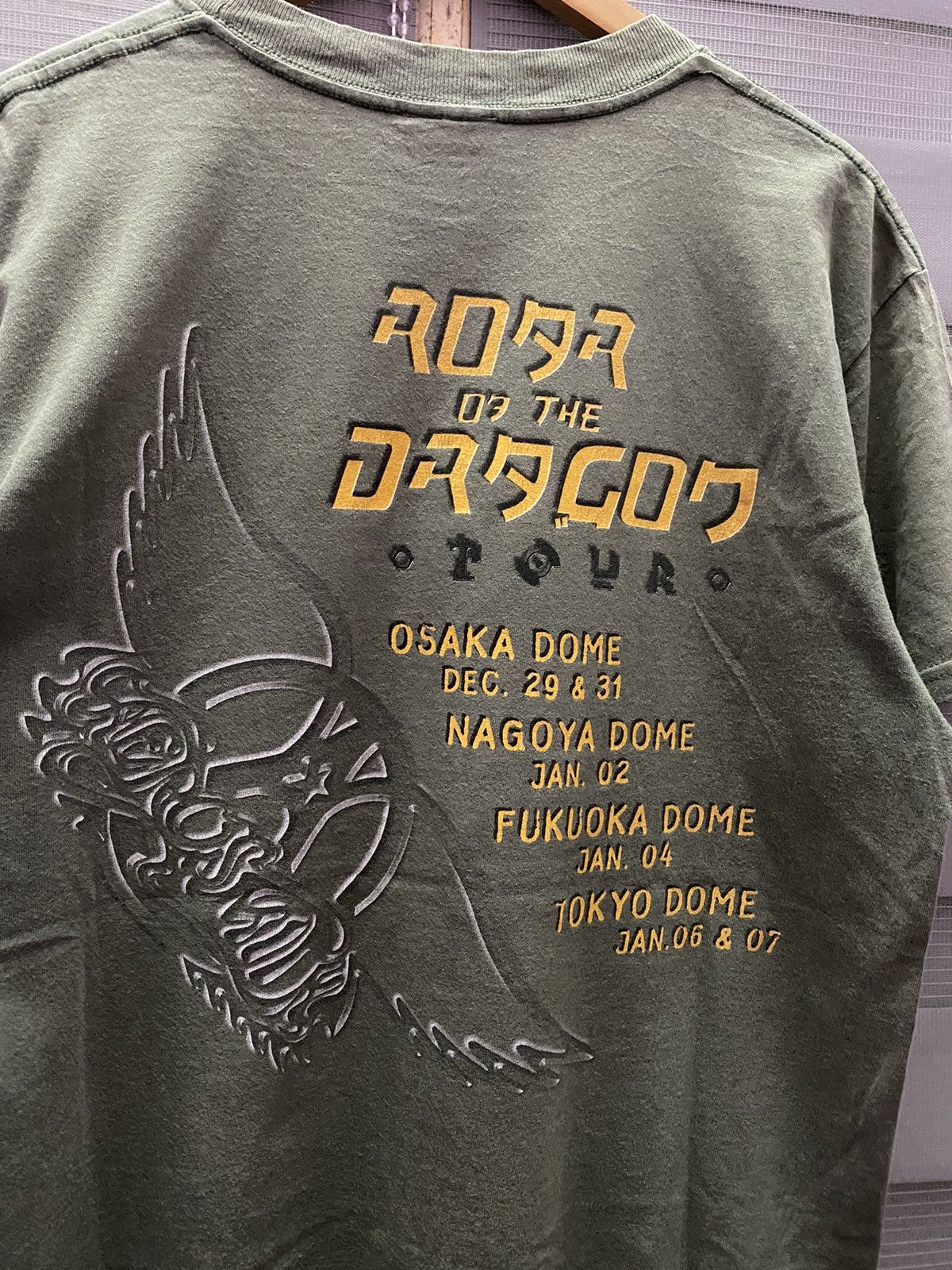 Band Tees Vintage 1998/1999 Aerosmith Roar of The Dragon Tour Band Tee Size US M / EU 48-50 / 2 - 6 Thumbnail