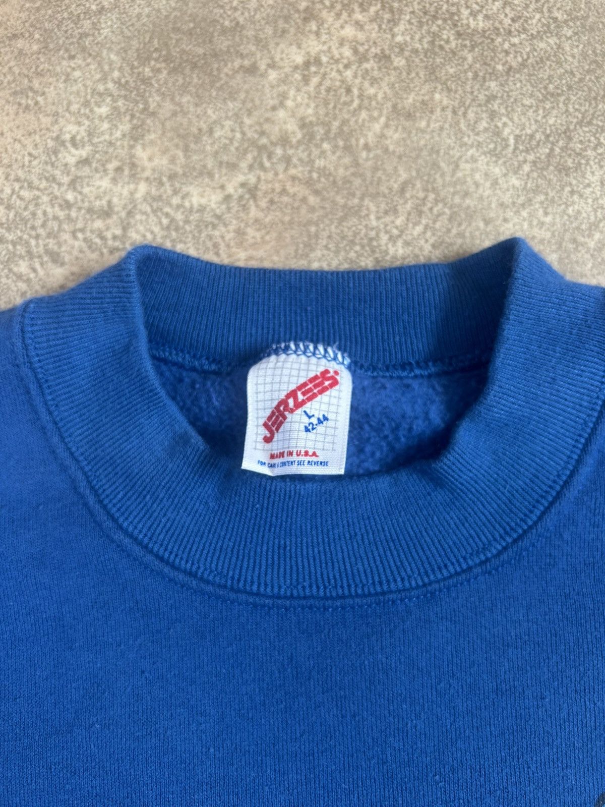 Jerzees Vintage San Diego California crewneck sweater size L Size US L / EU 52-54 / 3 - 4 Thumbnail