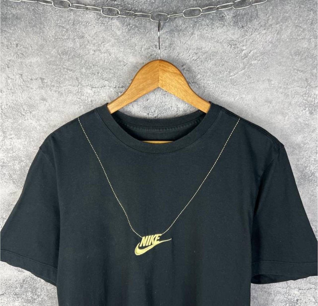 Nike Nike Tee Men's Size L Black Cotton Short Sleeve` Size US L / EU 52-54 / 3 - 2 Thumbnail