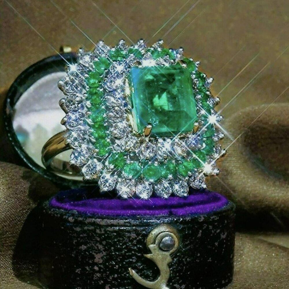 Designer Vintage Emerald & White Sapphire Silver Art Deco Ring Size ONE SIZE - 8 Thumbnail