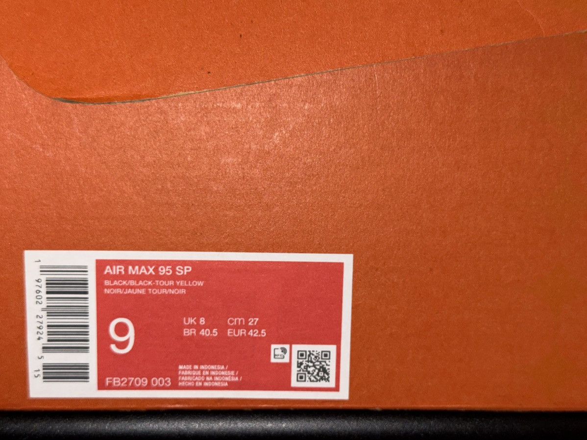Corteiz × Nike Nike x Cortiez Air max 95 “ Honey Black “ Size US 9 / EU 42 - 10 Thumbnail