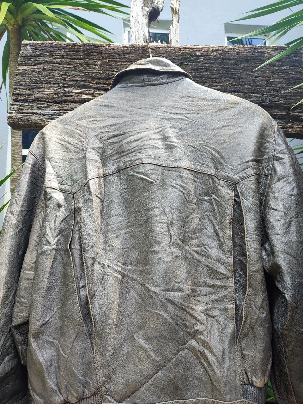 Leather Vintage Olivier Massuger Distressed Lambskin Leather Jacket Size US M / EU 48-50 / 2 - 8 Thumbnail