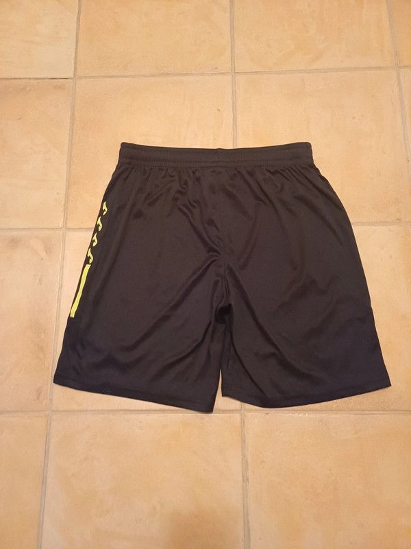 Joma Joma Norwich City sports shorts Size US 32 / EU 48 - 4 Thumbnail