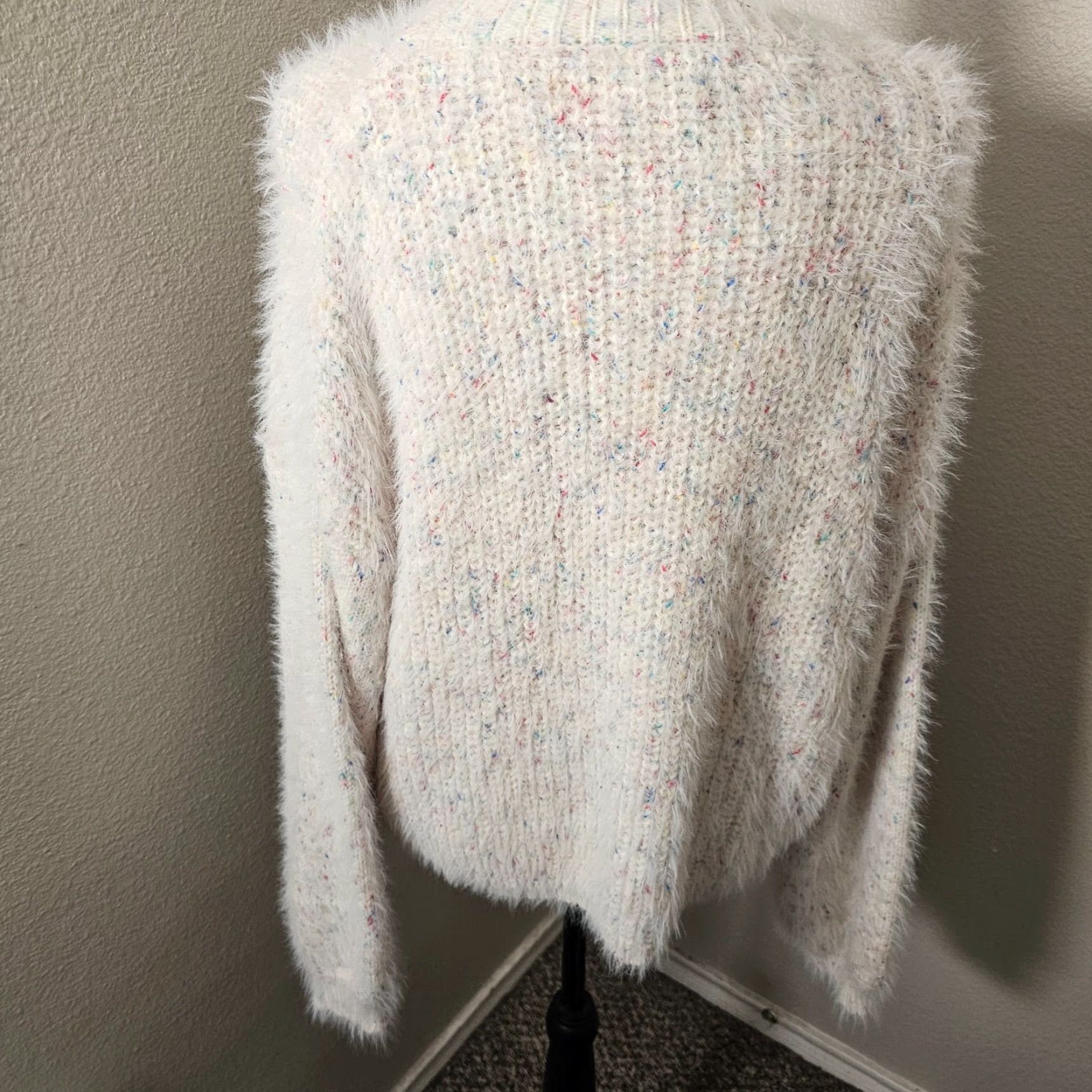 Forever 21 Forever 21 Women’s White Multicolor Spotted Sweater Long Sleeve Size L Size L / US 10 / IT 46 - 3 Thumbnail