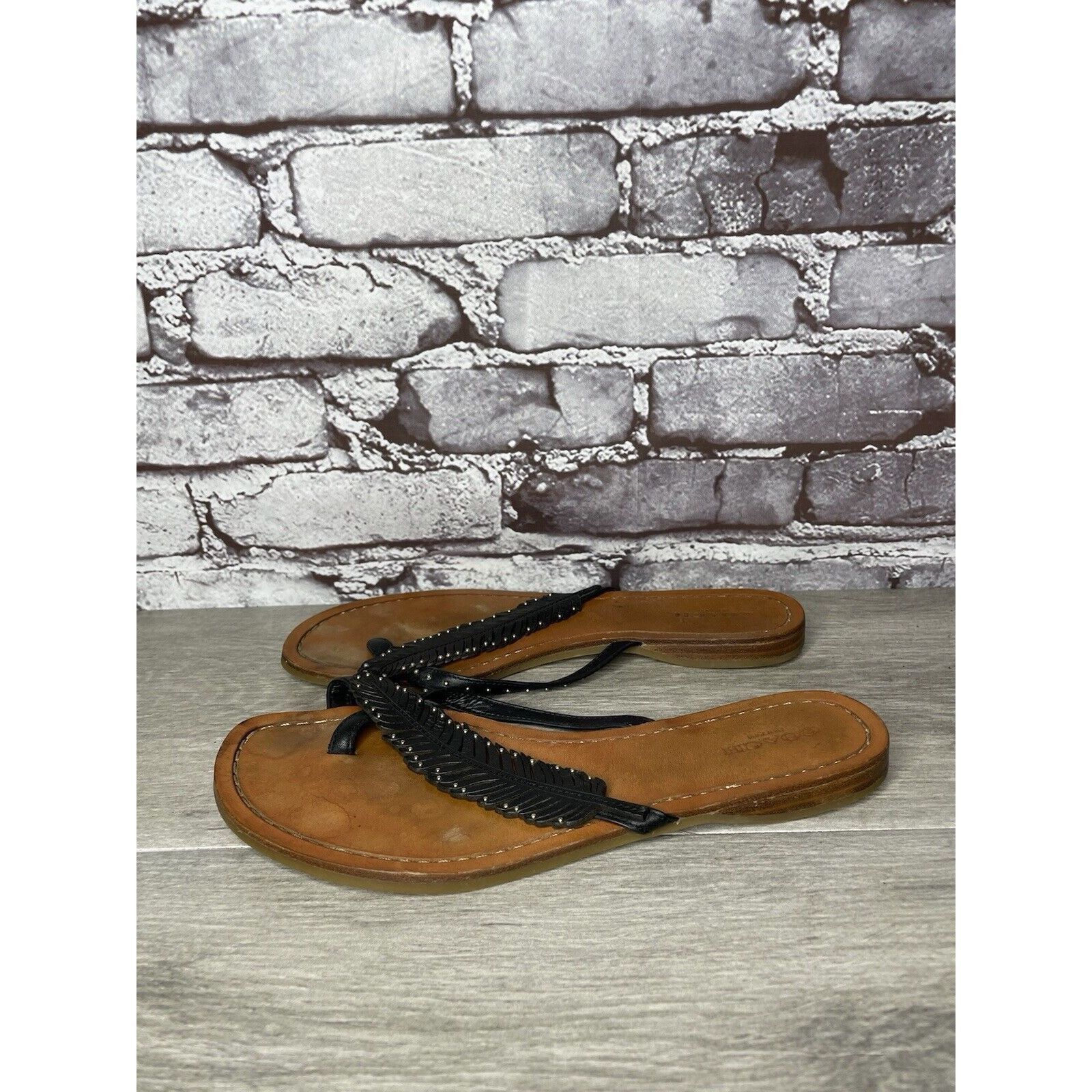 Coach Coach New York DENI Black Leather Feather Thong Flat Sandals Size US 8 / IT 38 - 12 Thumbnail