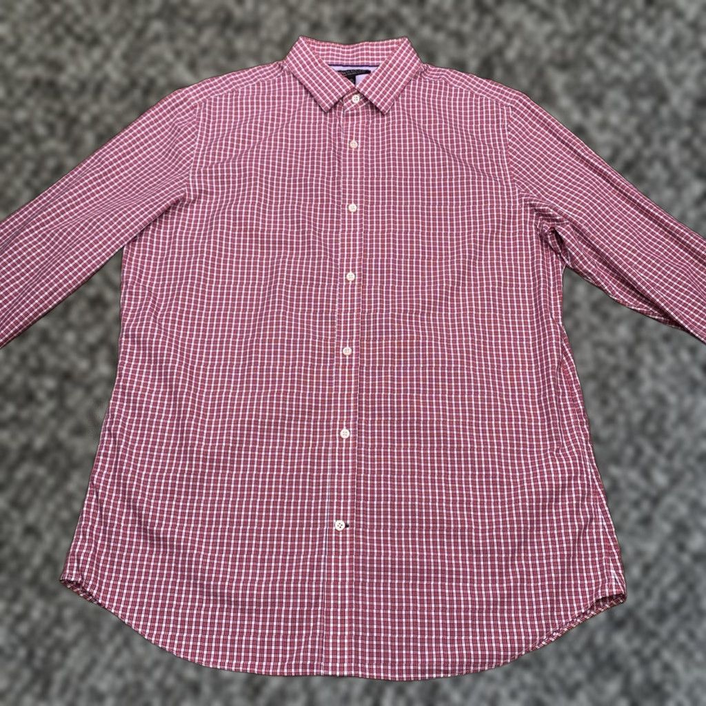 Banana Republic Banana Republic Non Iron Slim Fit Shirt Mens XL Red Plaid Button Up Shirt Size US XL / EU 56 / 4 - 1 Thumbnail