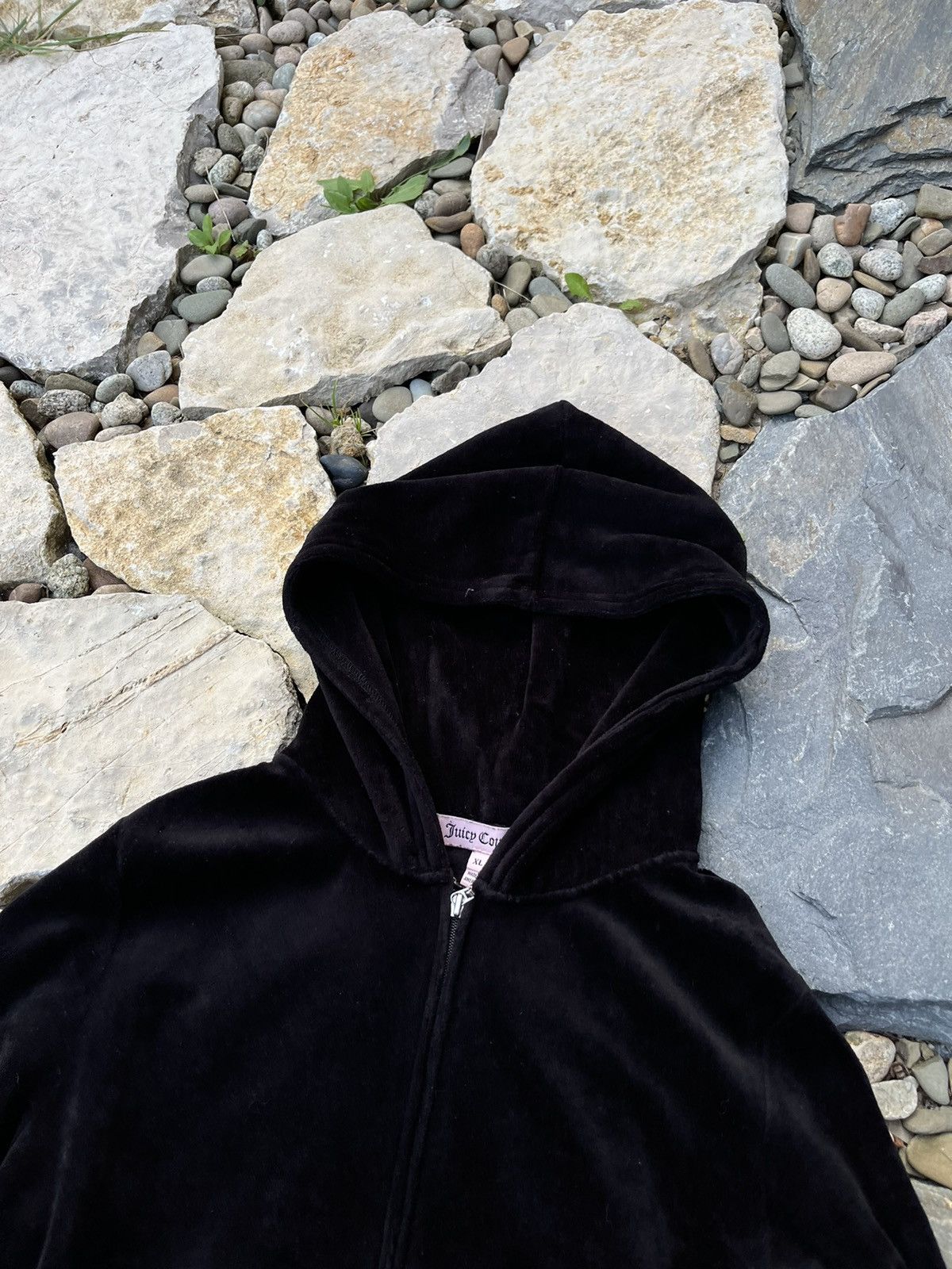 Juicy Couture × Vintage Vintage Juicy Couture y2k velvet choose couture zip hoodie Size XL / US 12-14 / IT 48-50 - 7 Thumbnail