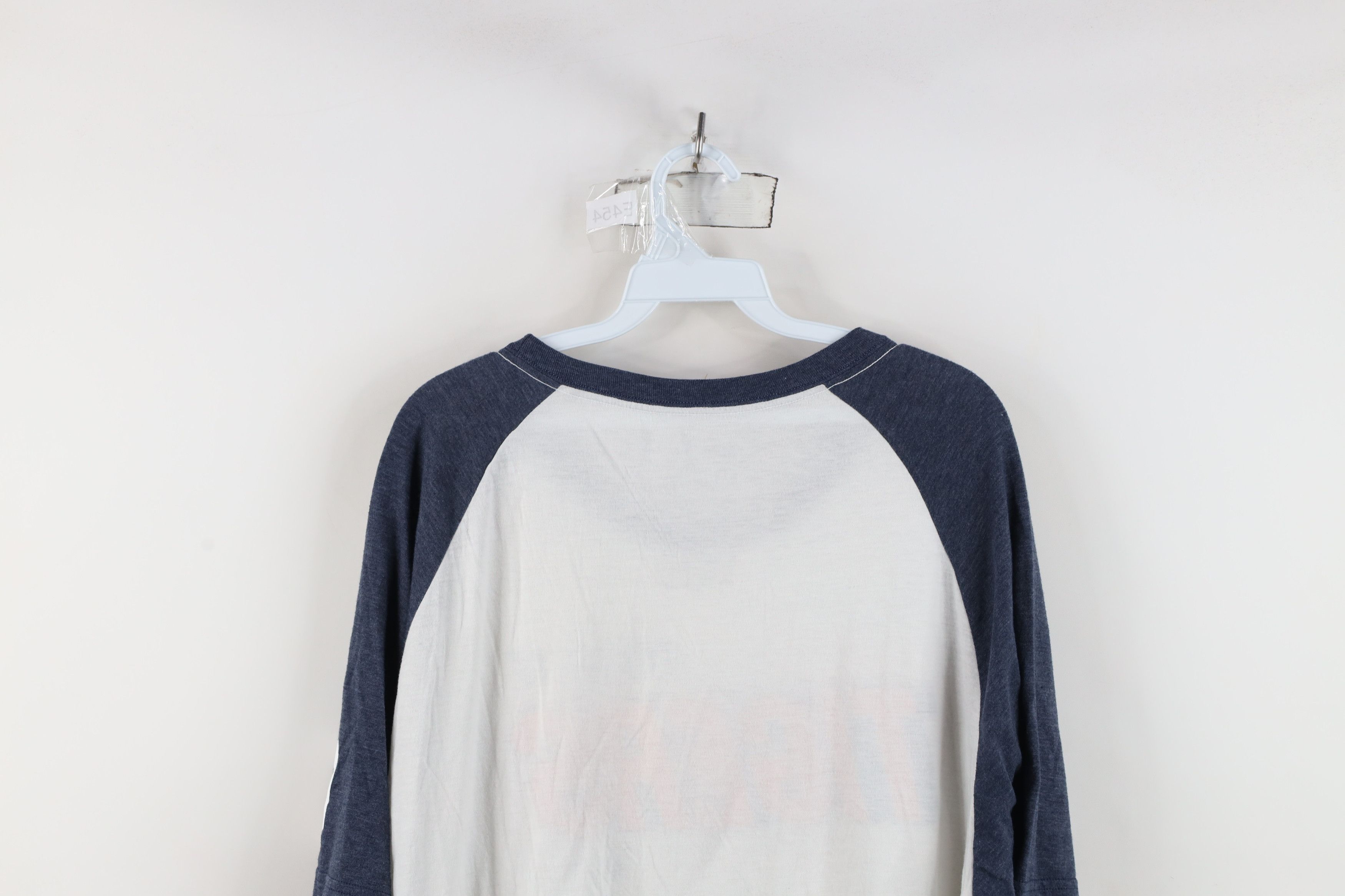 Nike Vintage Y2K Nike Tigers Baseball Raglan Jersey T-Shirt Size US XL / EU 56 / 4 - 15 Thumbnail