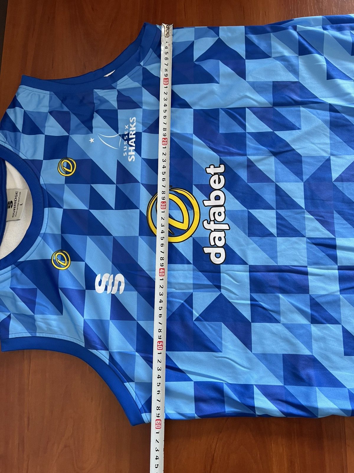 Other NWT 2022/23 SUSSEX SHARKS CRICKET DESEGN JERSEY WEST SIZE L Size US L / EU 52-54 / 3 - 14 Thumbnail
