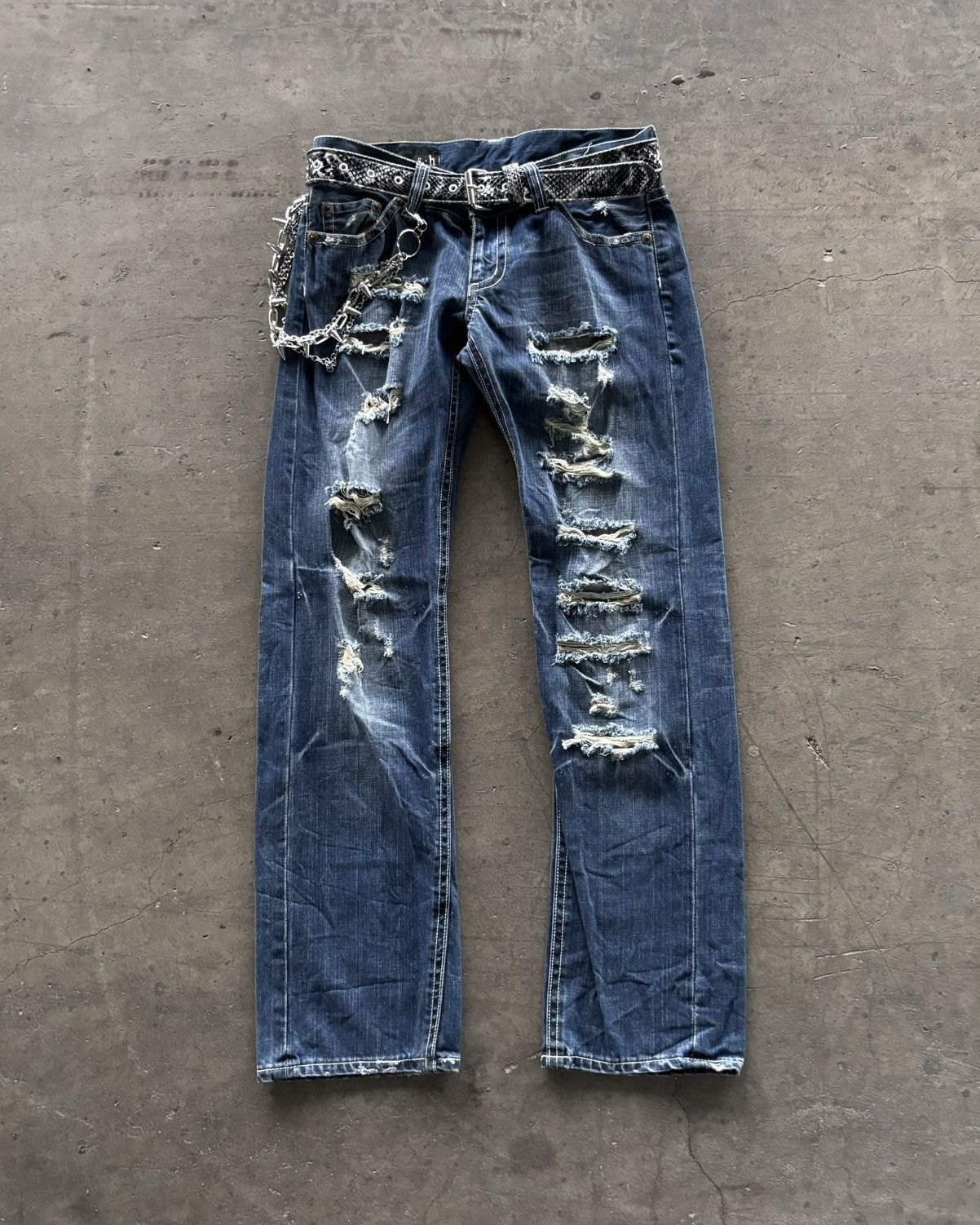 If Six Was Nine × Japanese Brand × Le Grande Bleu (L.G.B.) 2000s B.r.u.s.h Distressed Blue Denim Jeans Size US 30 / EU 46 - 3 Thumbnail