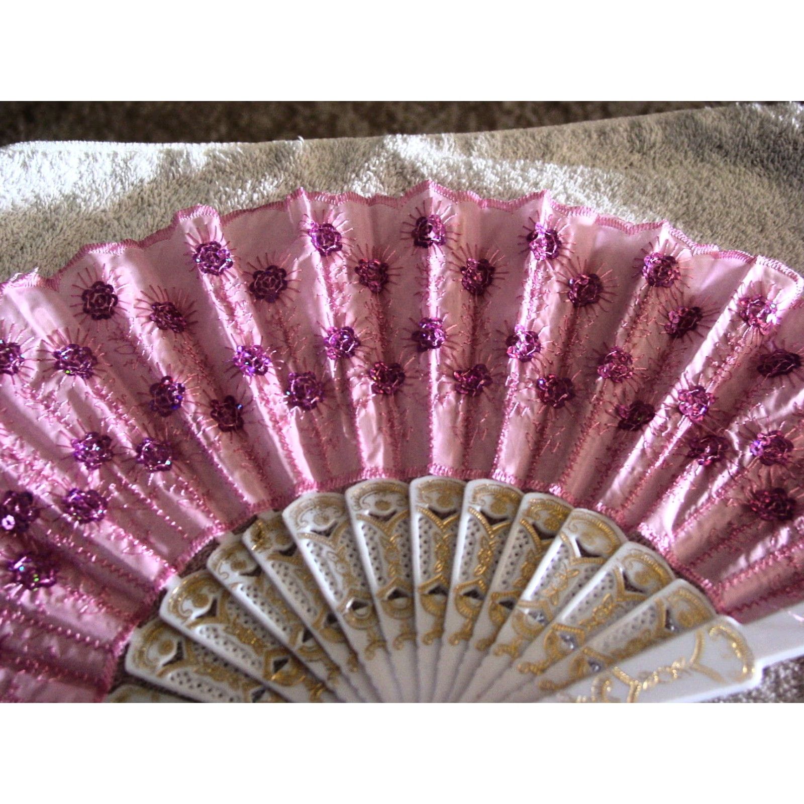 Pinko FAN SMALL HAND TYPE FAN WITH FLOWERS FLOWER SEQUINS LIGHT PINK B1, Unbranded, 16 Inches Wide Open, 9 Inches Length Closed Size ONE SIZE - 2 Thumbnail