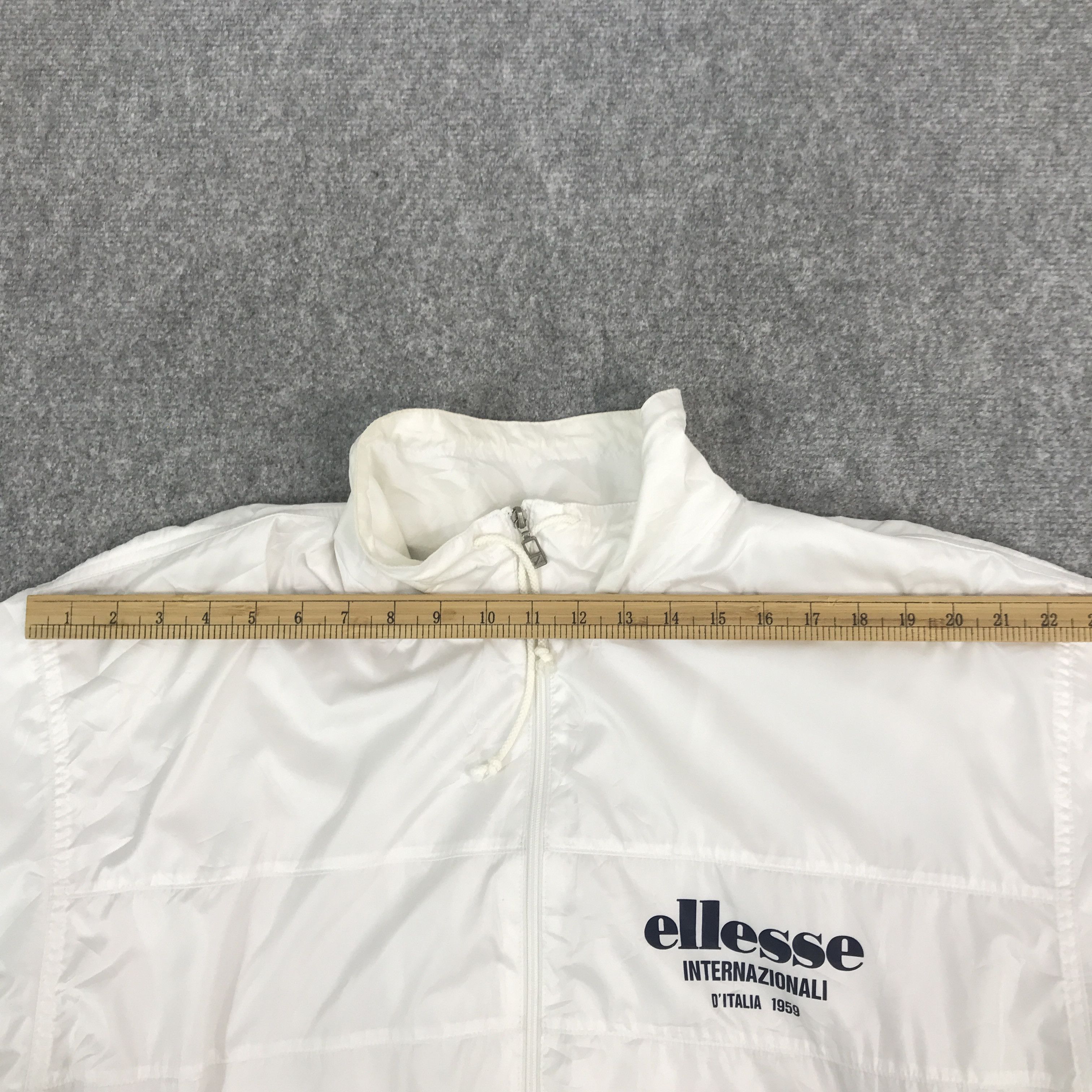 Ellesse × Japanese Brand Rare Ellesse Windbreaker Sport Jacket Size US L / EU 52-54 / 3 - 5 Thumbnail