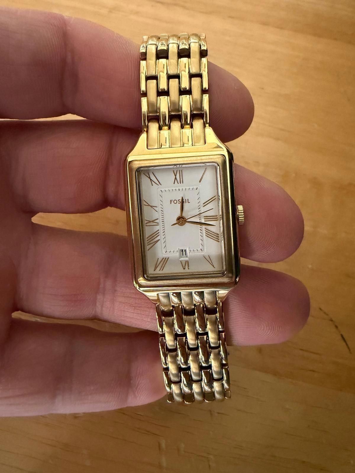 Fossil Fossil Raquel Quartz Silver Dial Ladies Watch ES5220 Size ONE SIZE - 4 Thumbnail