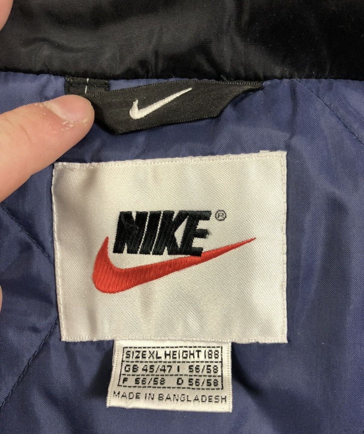Vintage Nike vintage jacket big logo Size US XL / EU 56 / 4 - 9 Thumbnail