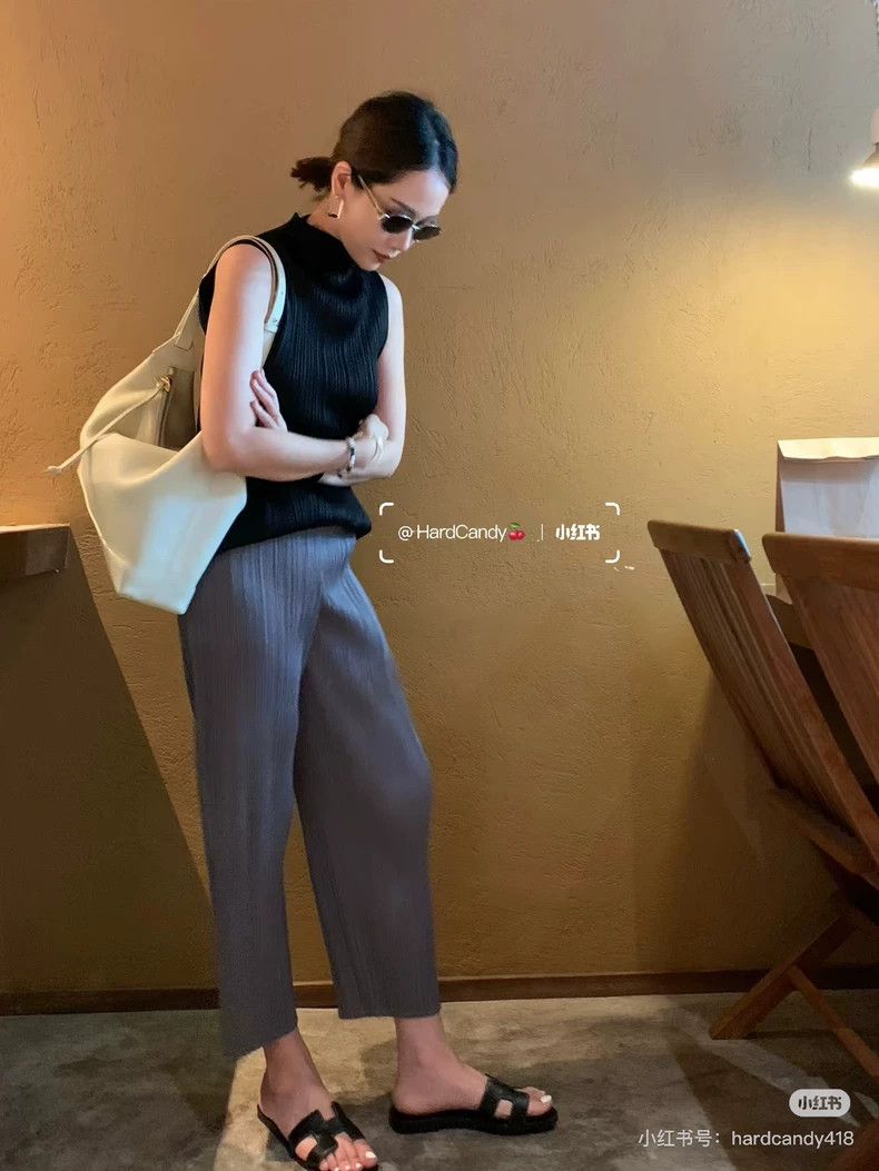 Issey Miyake issey miyake size:3 black tank top 2505-Nextarrow Size XXS / US 00 / IT 34 - 6 Thumbnail