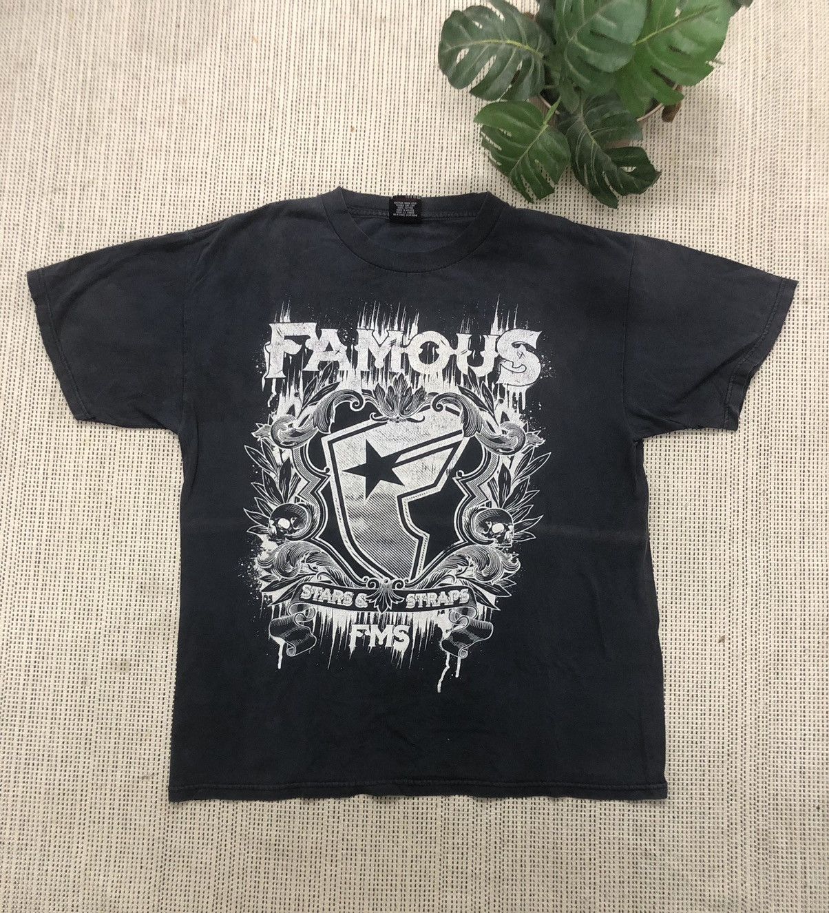 Famous Stars And Straps Vintage Sun Faded Famous start & straps Travis baker Size US L / EU 52-54 / 3 - 1 Thumbnail
