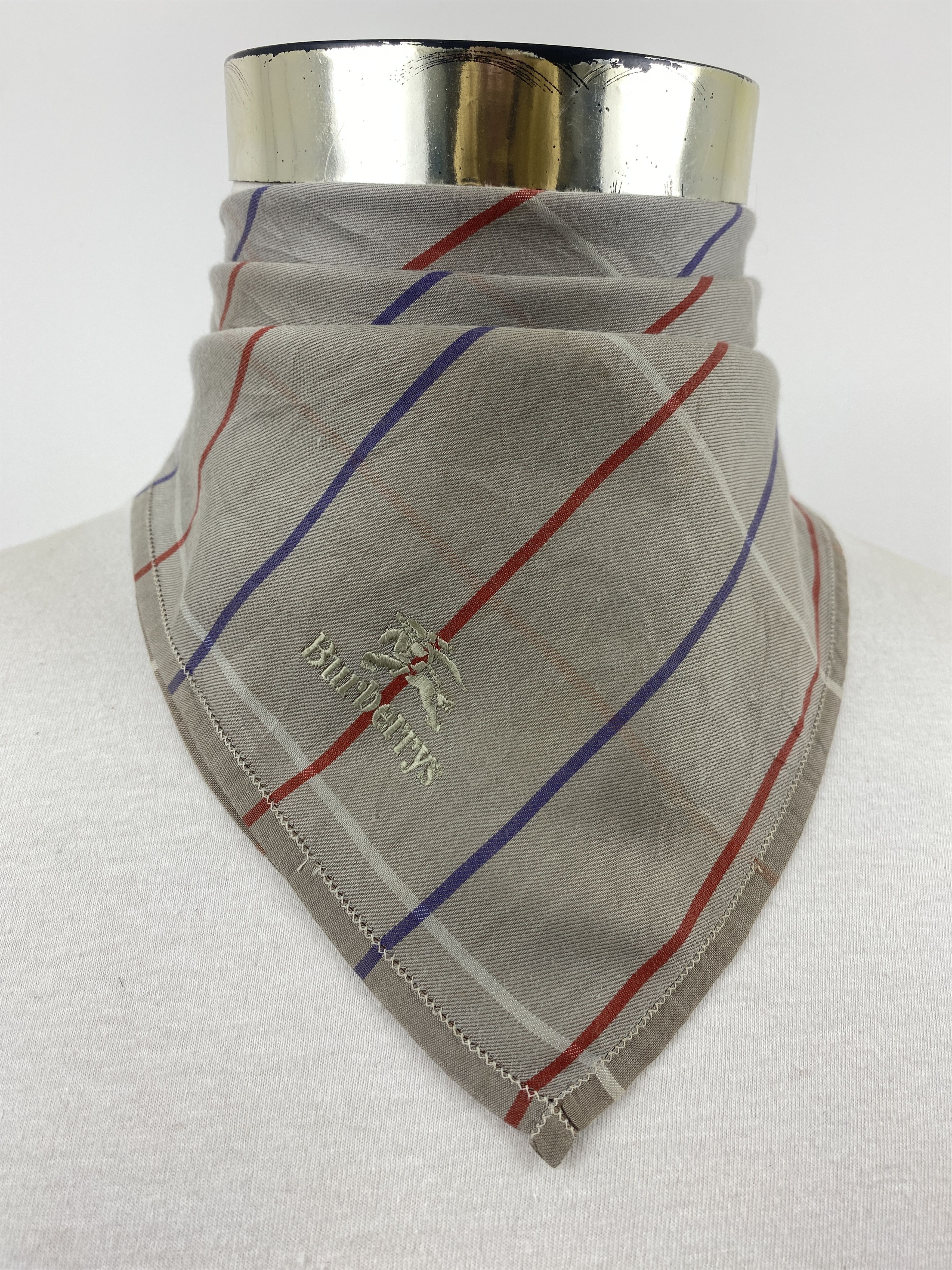 Burberry Vintage Burberry Handkerchief / Neckerchief HKC0770 Size ONE SIZE - 2 Thumbnail
