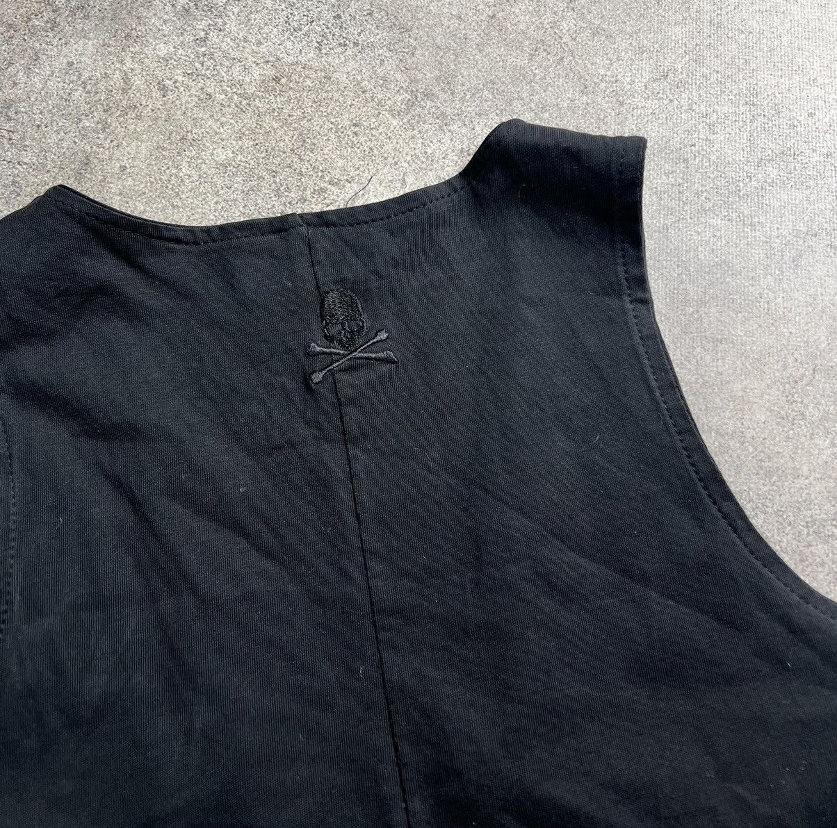 Mastermind Japan Mastermind Japan 🇯🇵 vintage cropped vest Size US S / EU 44-46 / 1 - 6 Thumbnail