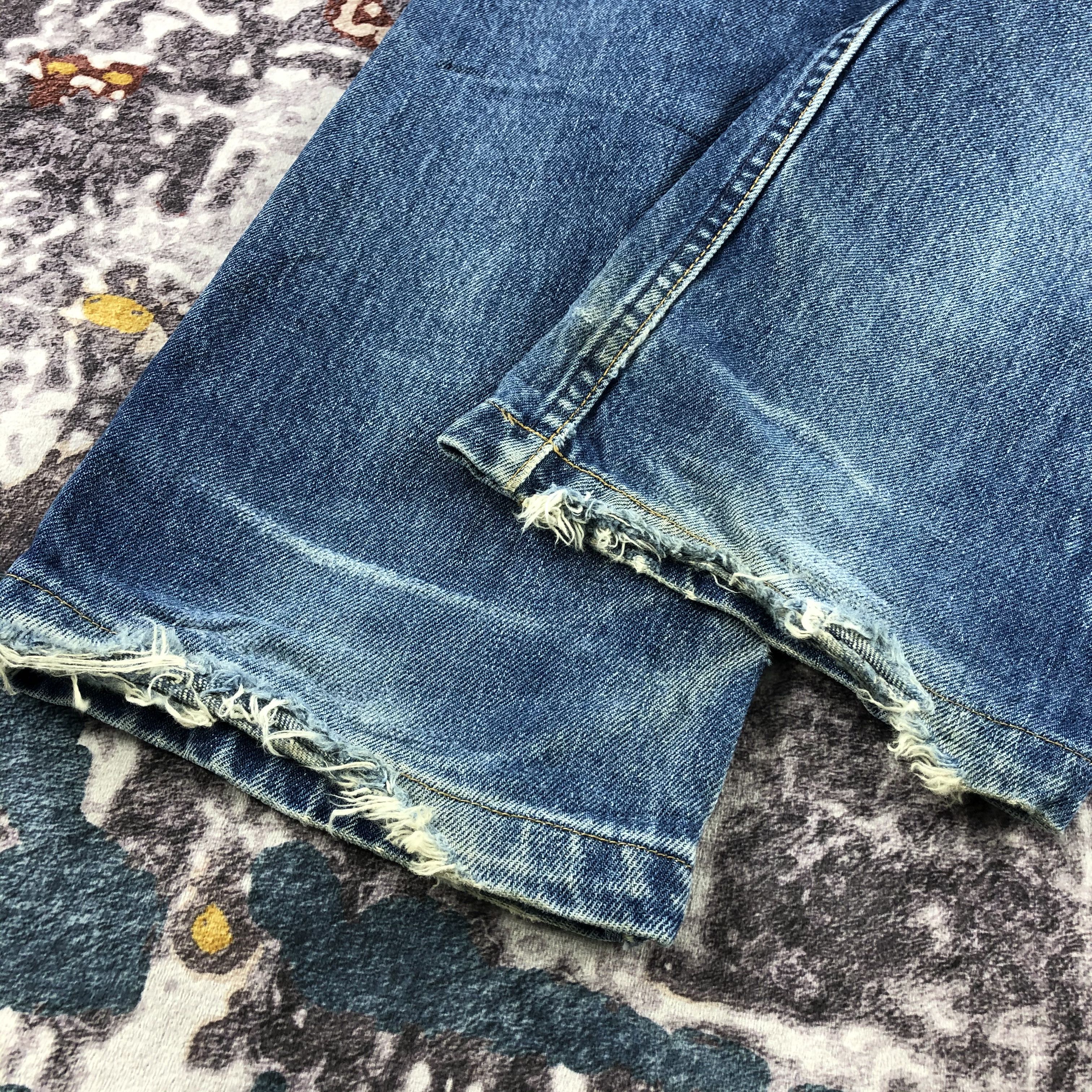 Levi's × Vintage 90s Vintage Blue Wash Levis 515 Jeans-JM2252 Size US 31 - 4 Thumbnail