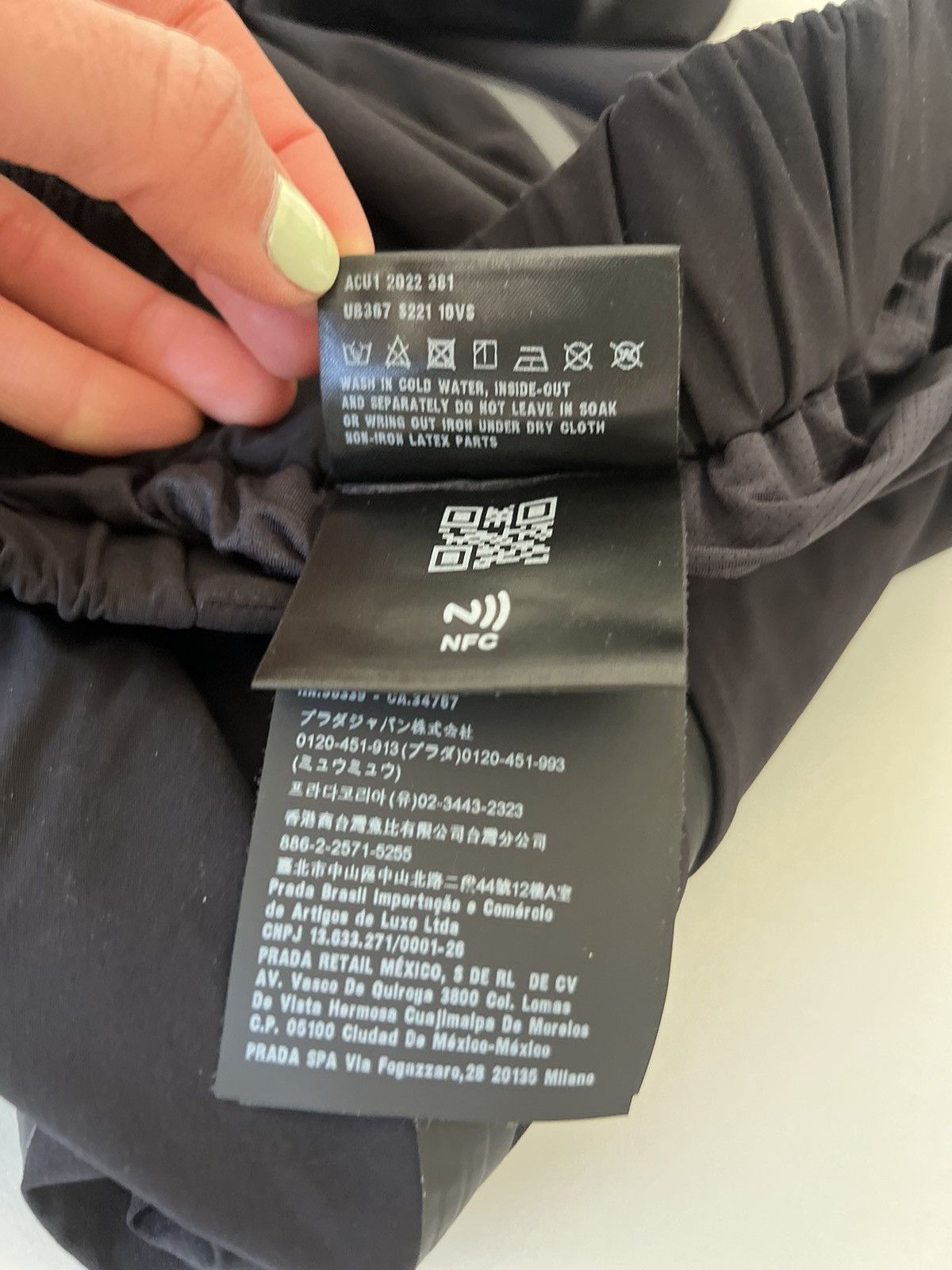Prada Prada Stretch Re-Nylon Shorts Size US 30 / EU 46 - 9 Thumbnail