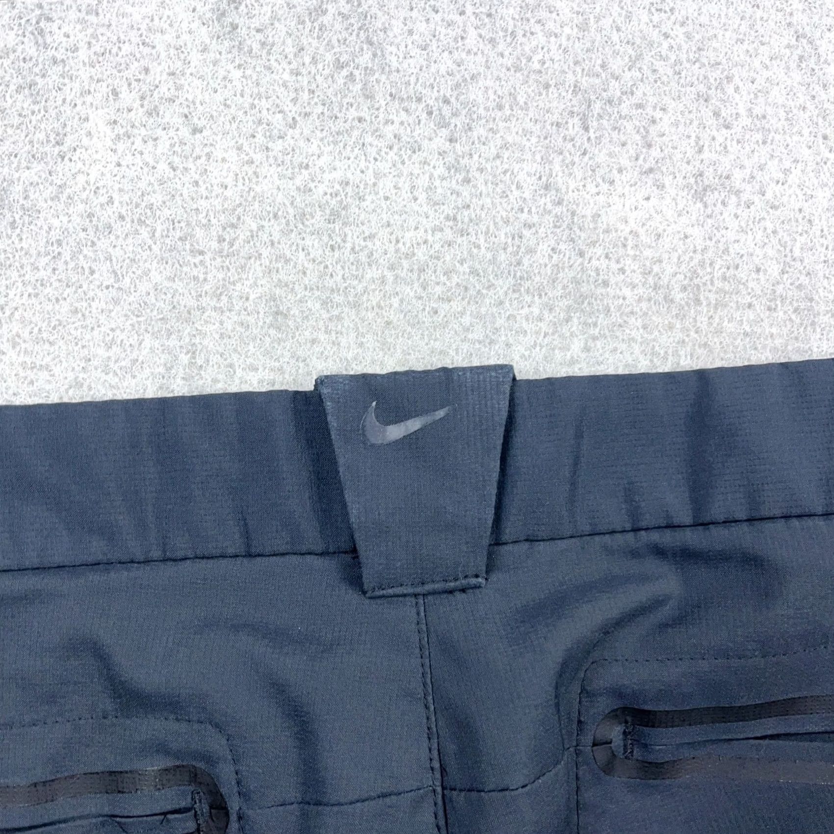 Nike Nike Golf Pants Men 32x30 Dark Gray Tour Performance Hybrid Chino Slacks Stretch Size US 32 / EU 48 - 6 Thumbnail