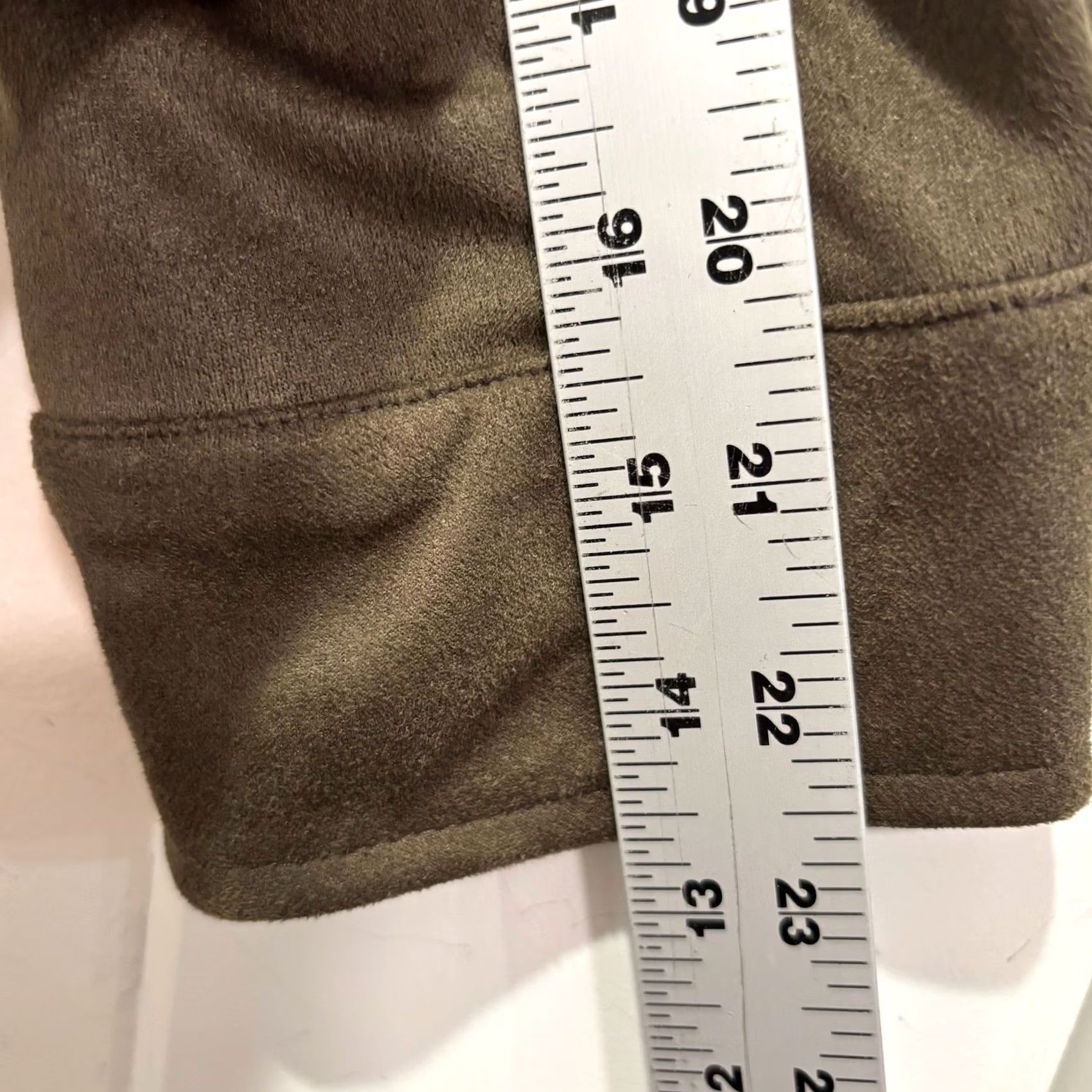 Olive HAVE Los Angeles Shirt Jacket Shacket L Olive Green Button Up Faux Suede Mens Size US L / EU 52-54 / 3 - 7 Thumbnail