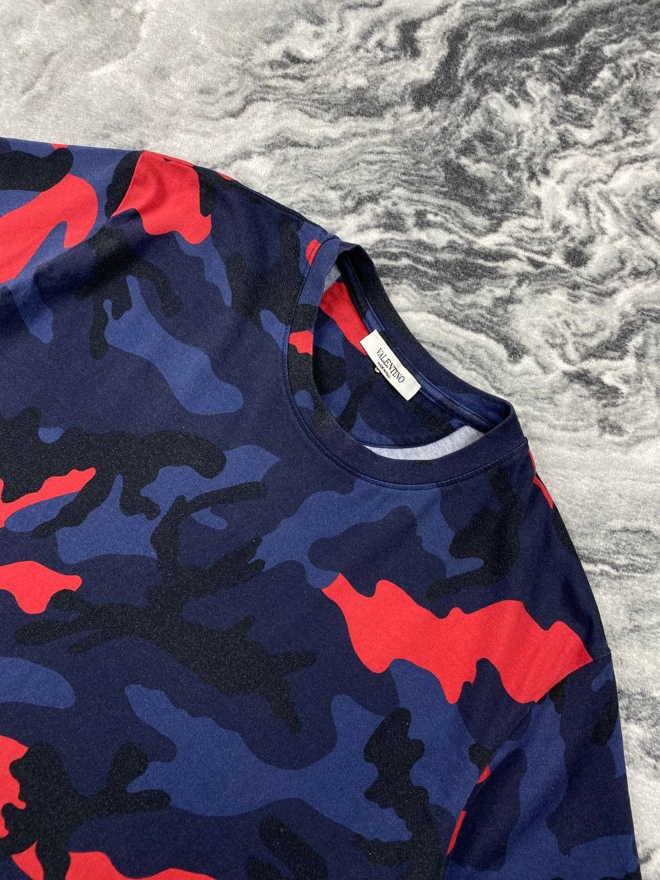 Valentino Valentino Camouflage T-Shirt Men Size M Size US M / EU 48-50 / 2 - 2 Thumbnail