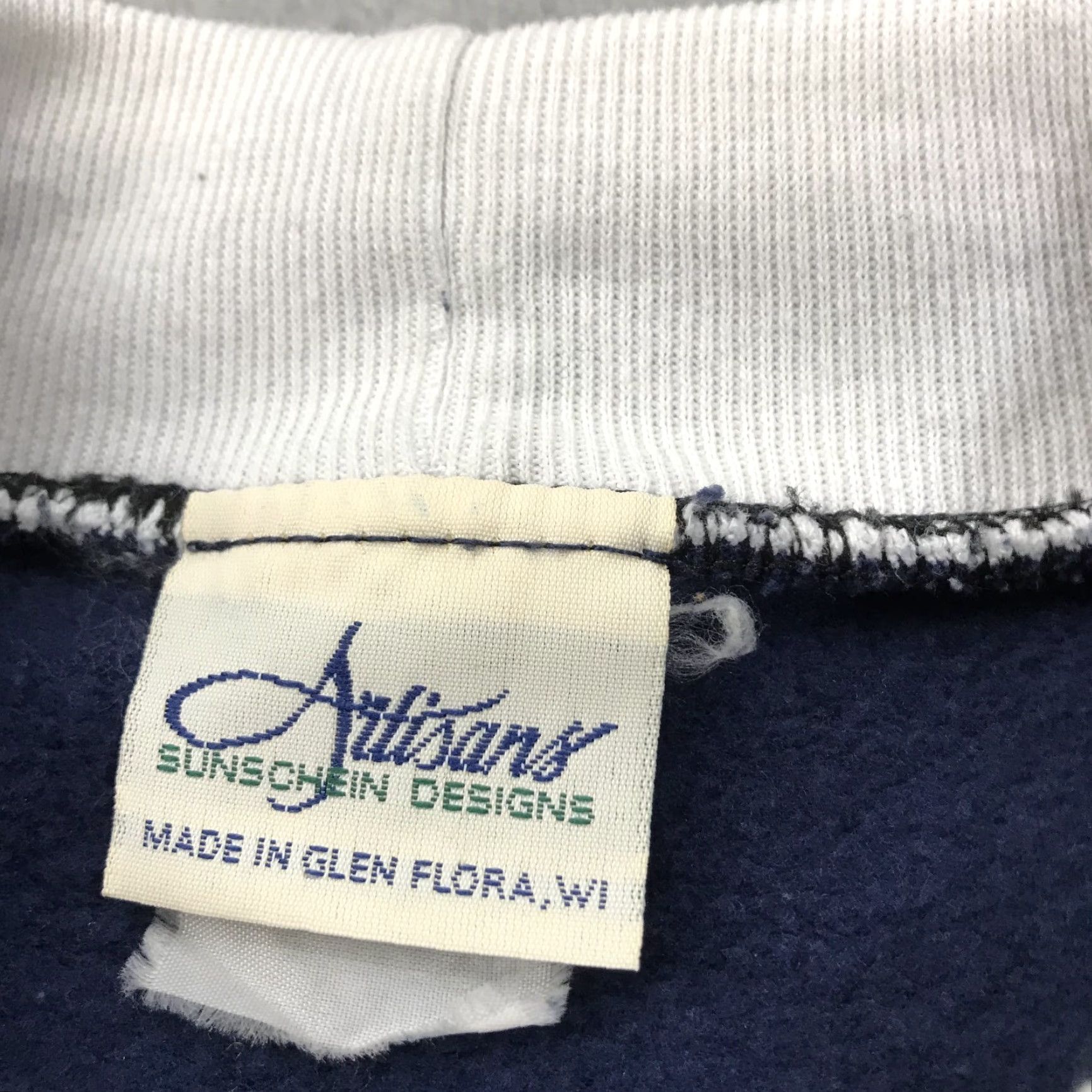 Vintage VINTAGE Artisan Sweatshirt Mens Large Blue AOP Nature Angel Christmas Crewneck Graphic Print Christmas Theme 1990s Mens Size US L / EU 52-54 / 3 - 4 Thumbnail