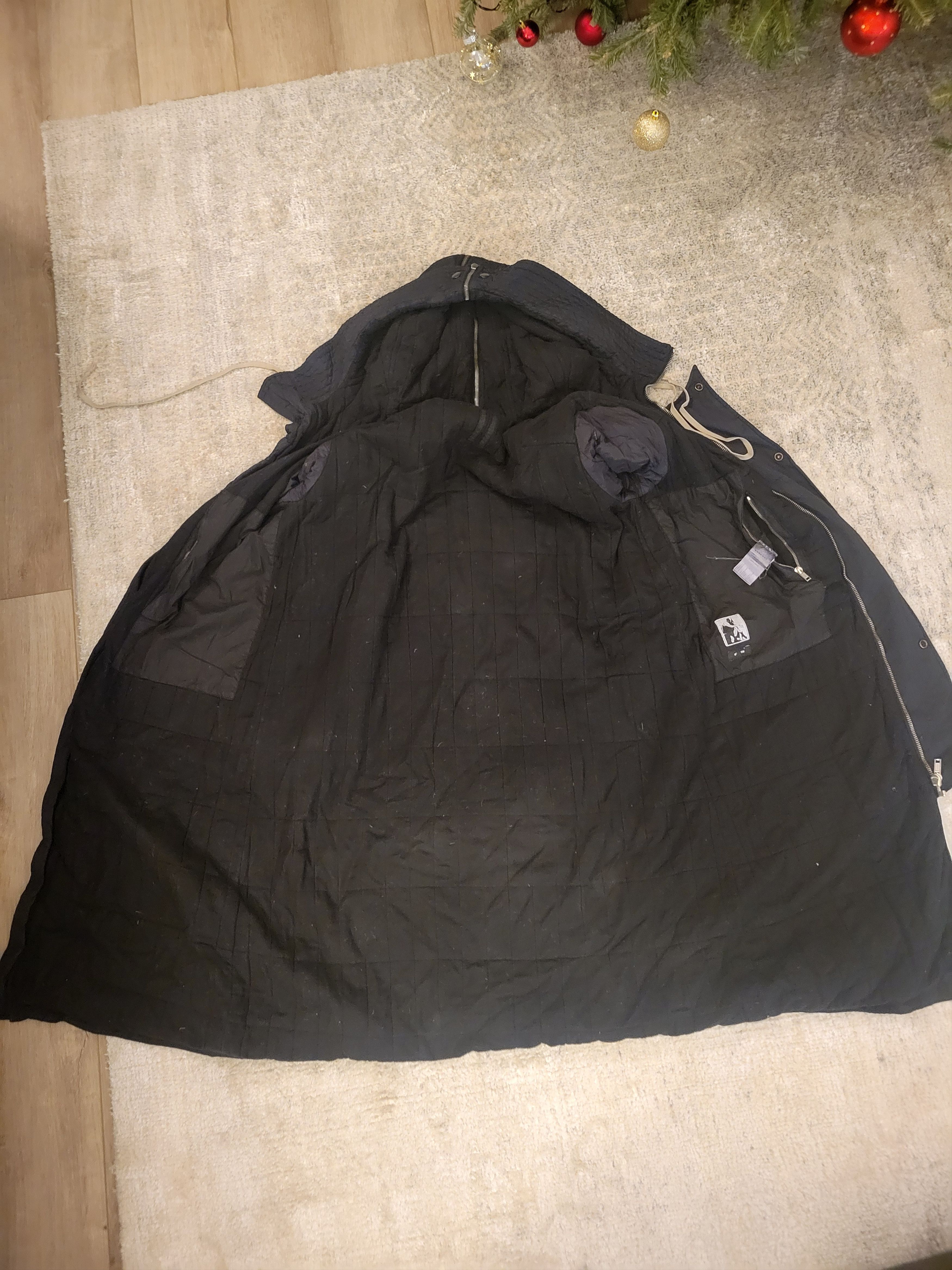 Rick Owens Drkshdw Rick owens darkshdw hood bomber long Size US M / EU 48-50 / 2 - 3 Thumbnail
