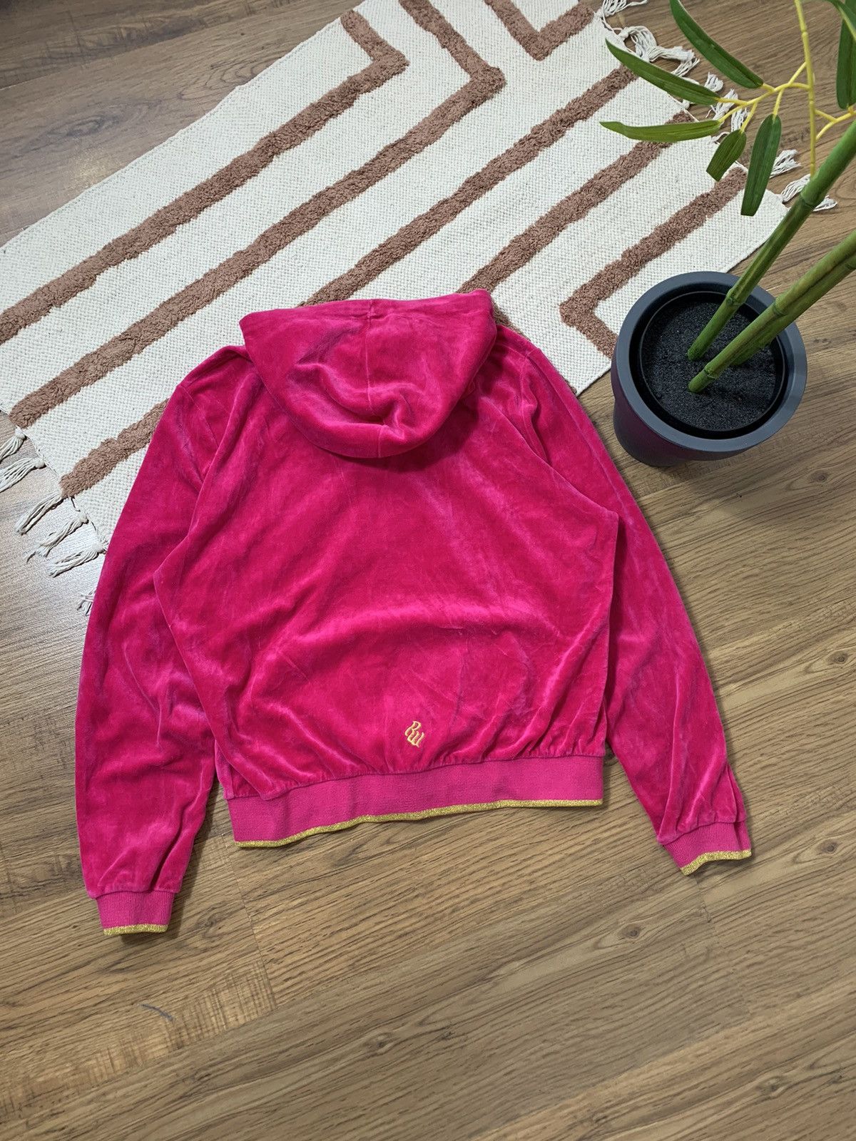 Rocawear VINTAGE ROCA WEAR RAP STYLE VELOUR ZIP UP HOODIE Size M / US 6-8 / IT 42-44 - 5 Thumbnail