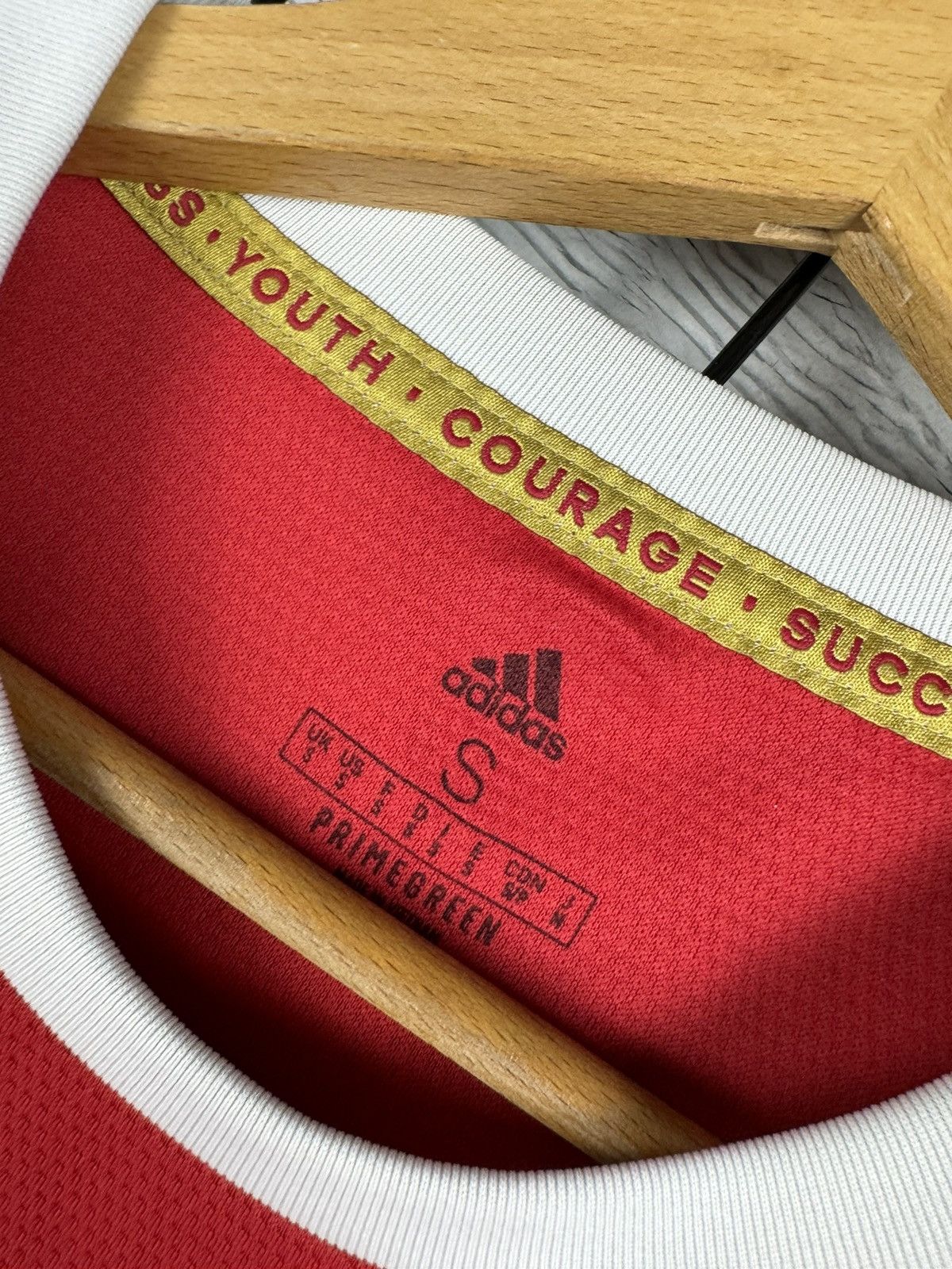Adidas LINGARD Vintage Manchester United 2021/22 Adidas Jersey S sz Size US S / EU 44-46 / 1 - 8 Thumbnail