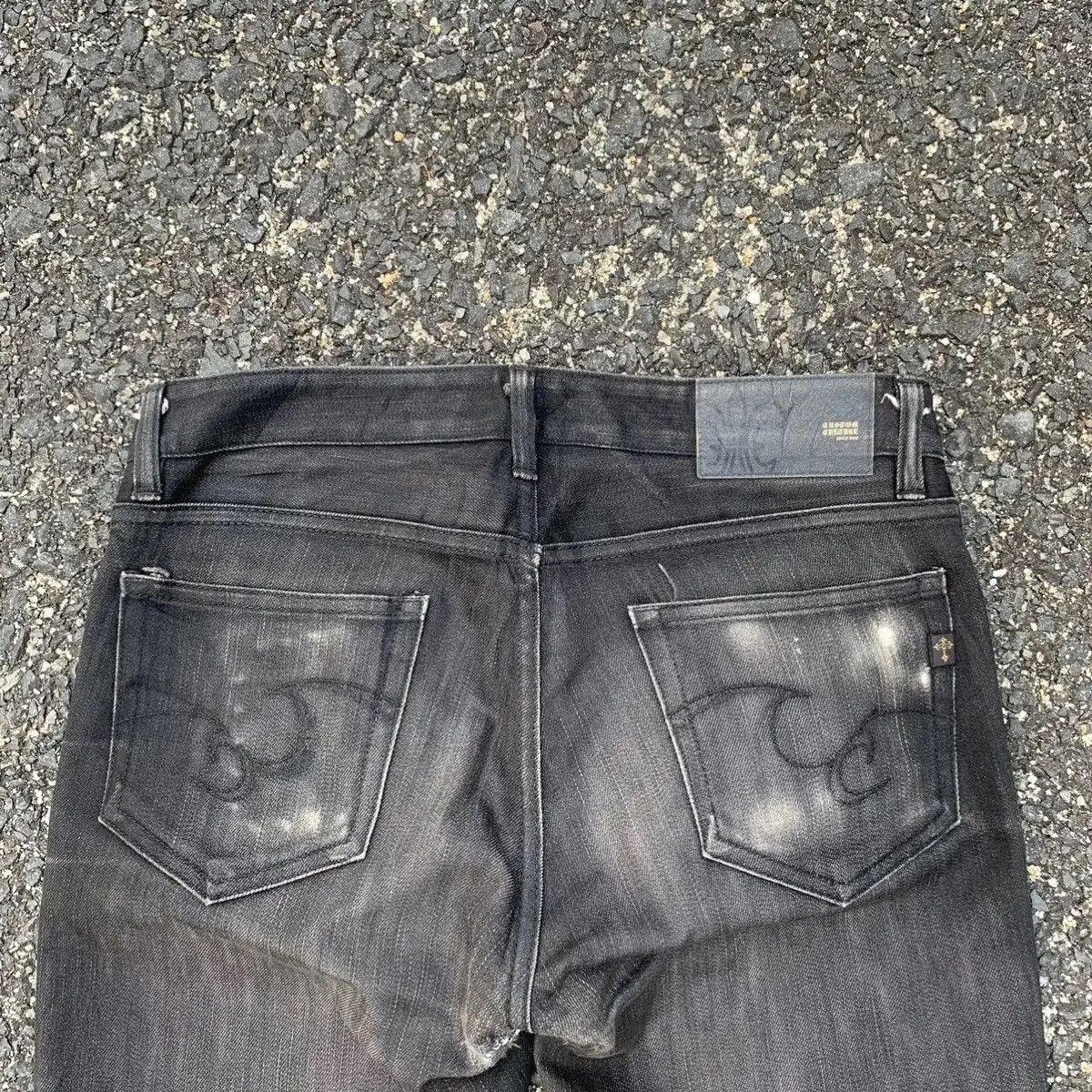 Skull Jeans by an Alchemist Skulls Y2K Japanese Vintage Jeans Faded Rugged Denim Pants Size US 33 - 11 Thumbnail