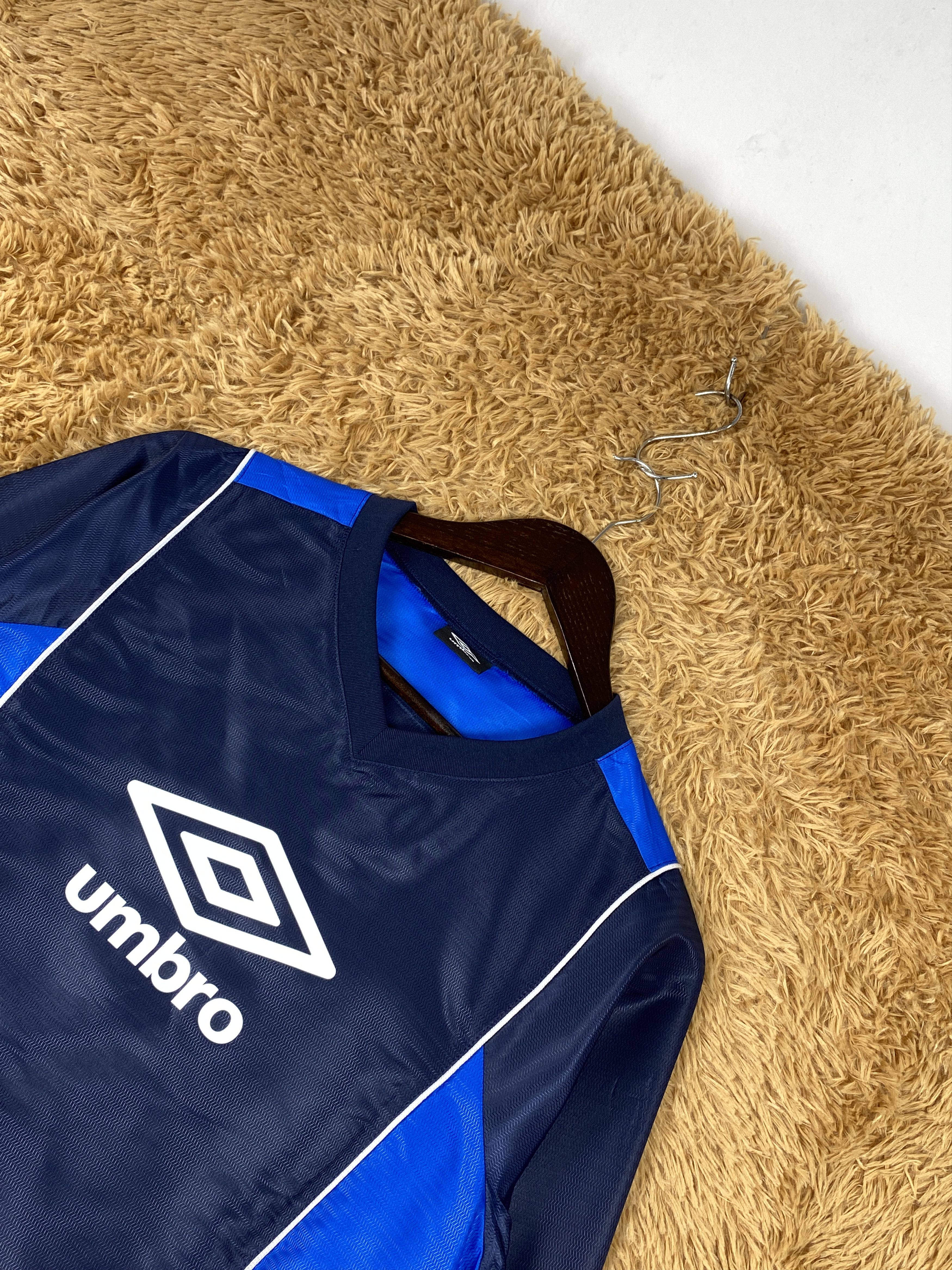 Other Vintage Umbro Long Sleeve Jerseys J1852 Size US S / EU 44-46 / 1 - 2 Thumbnail