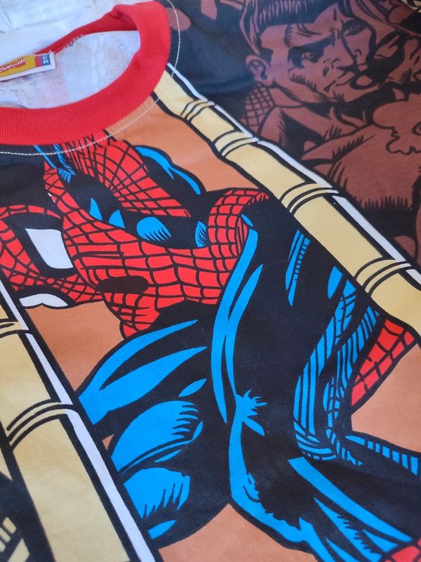 Marvel Comics × Vintage 90s collectible Marvel Comics Spiderman all-over Print Tee Size US XL / EU 56 / 4 - 8 Thumbnail