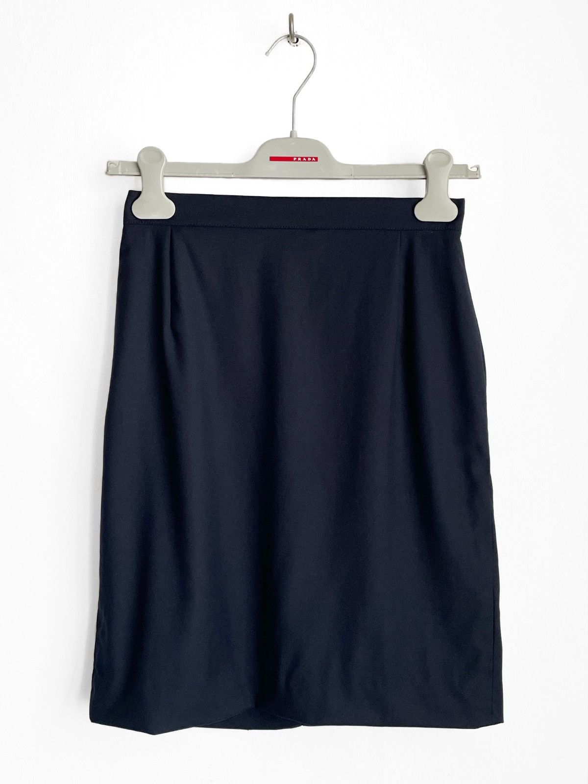 Burberry Burberry Vintage Wool Skirt Blue IT40 EU36 Made in Italy Size 27" / US 4 / IT 40 - 1 Thumbnail